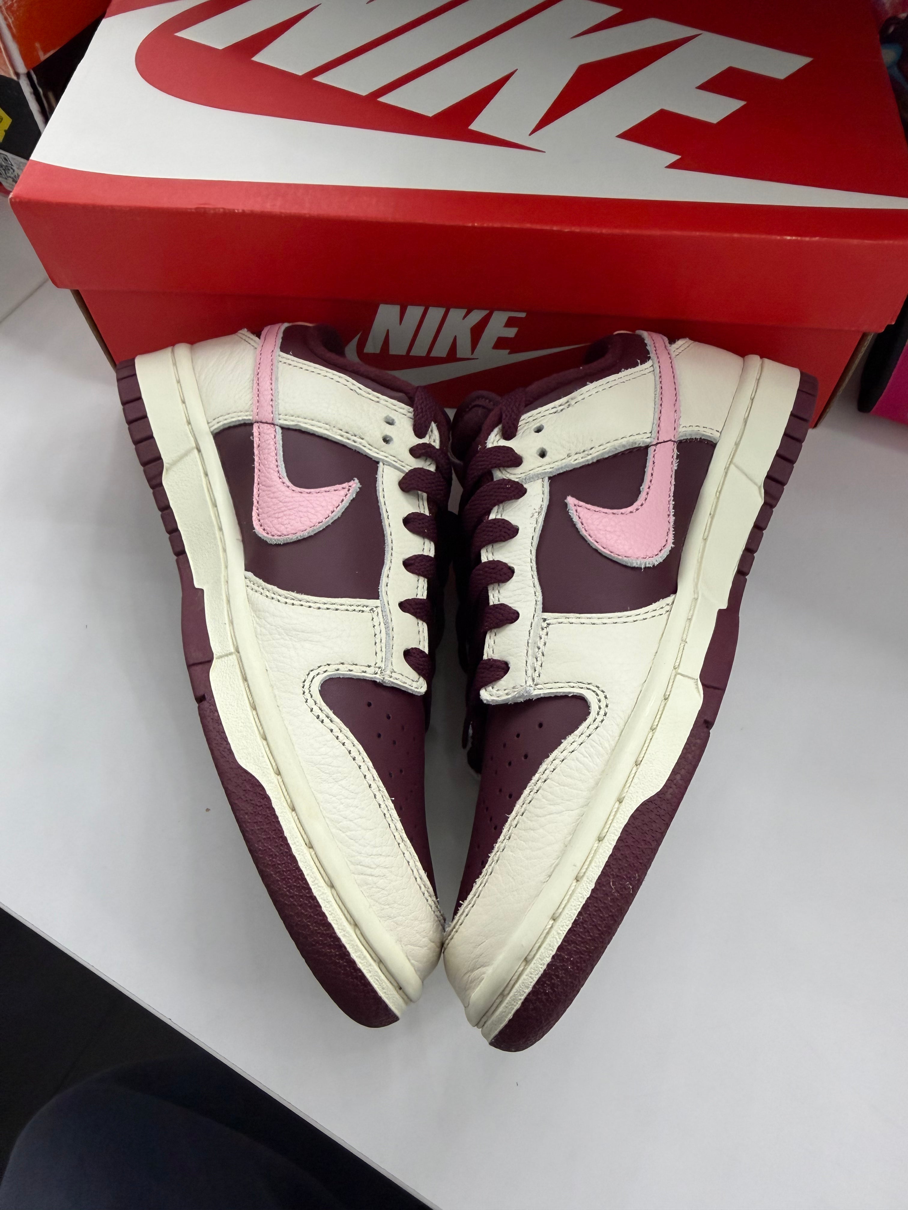 Dunk Low Retro PRM Valentine’s Day (2023)