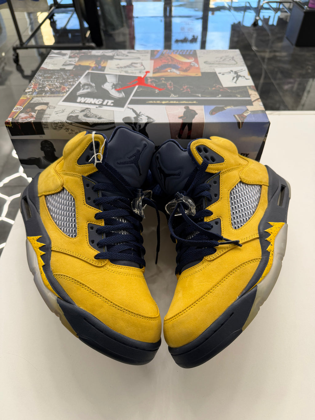 Jordan 5 Retro Michigan (2019)