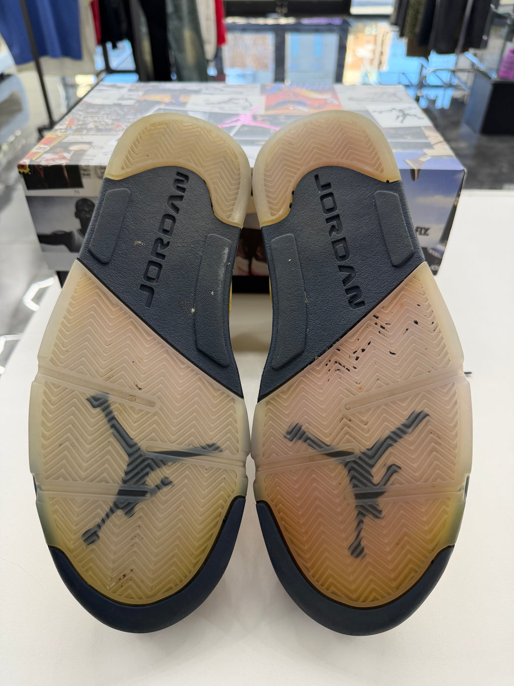 Jordan 5 Retro Michigan (2019)