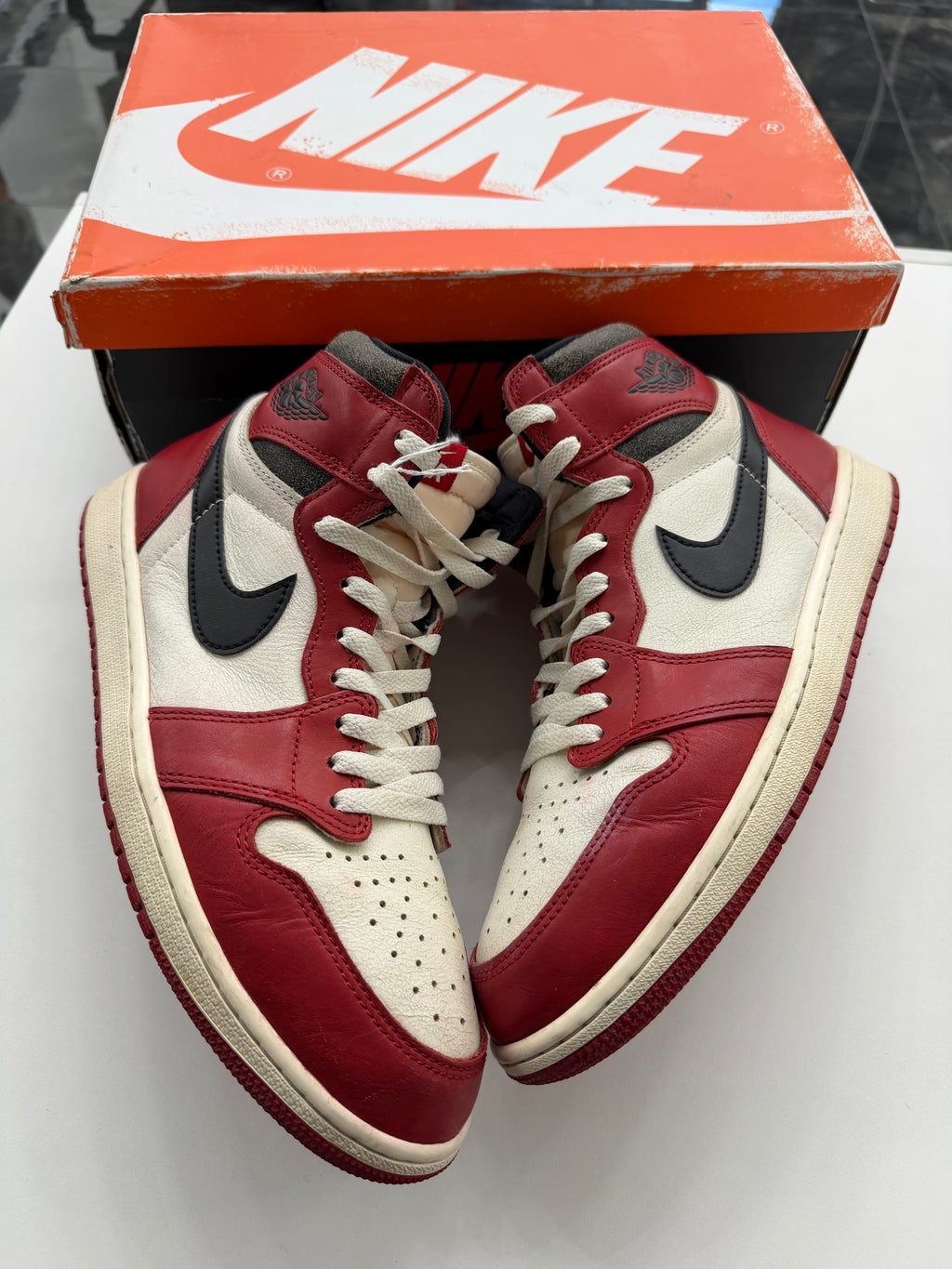 Jordan 1 Retro High OG Chicago Lost and Found