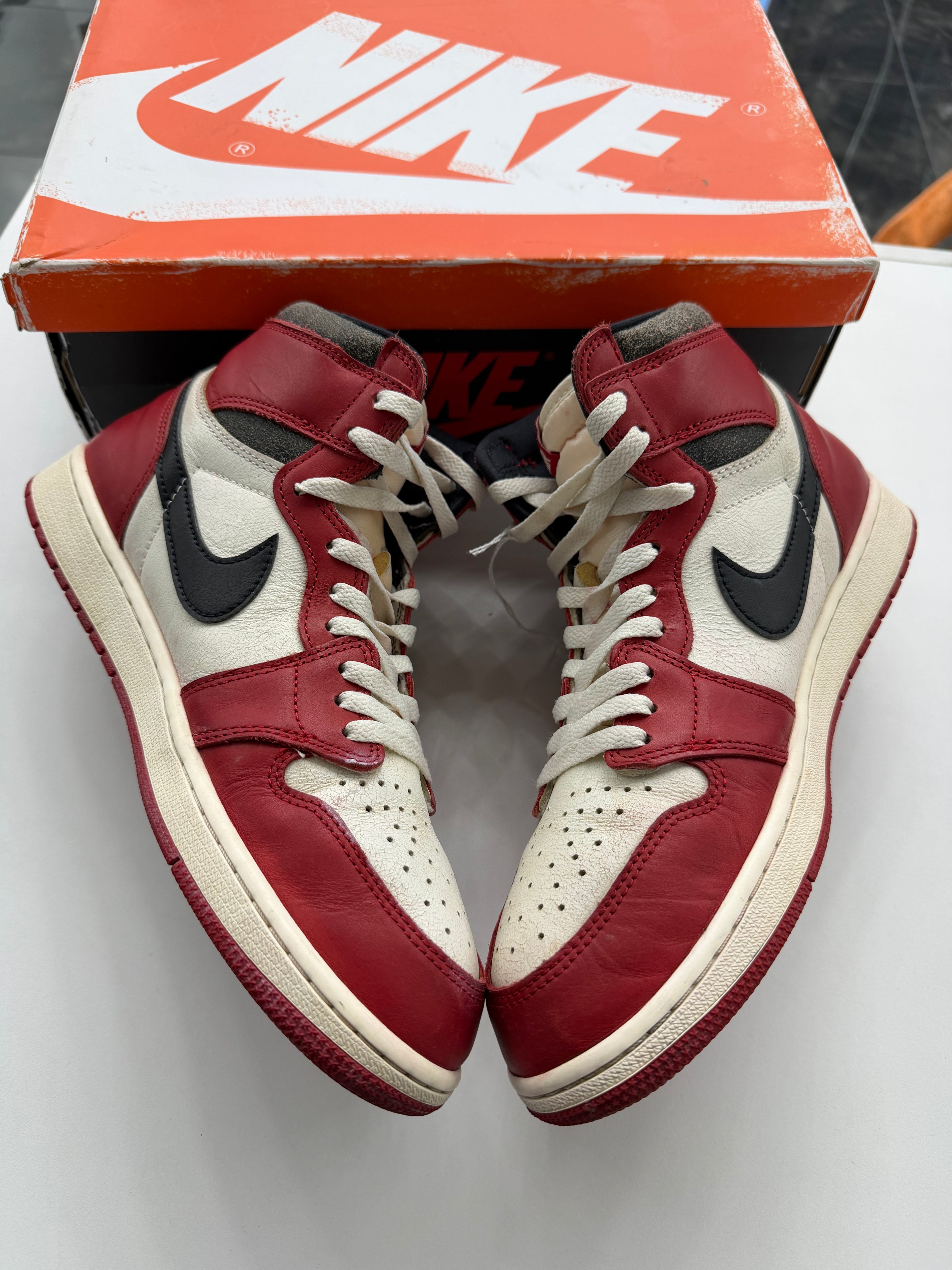 Jordan 1 Retro High OG Chicago Lost and Found