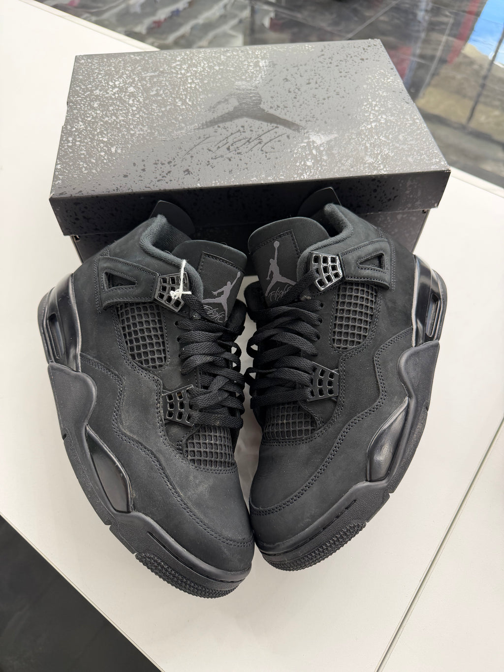 Jordan 4 Retro Black Cat (2025)