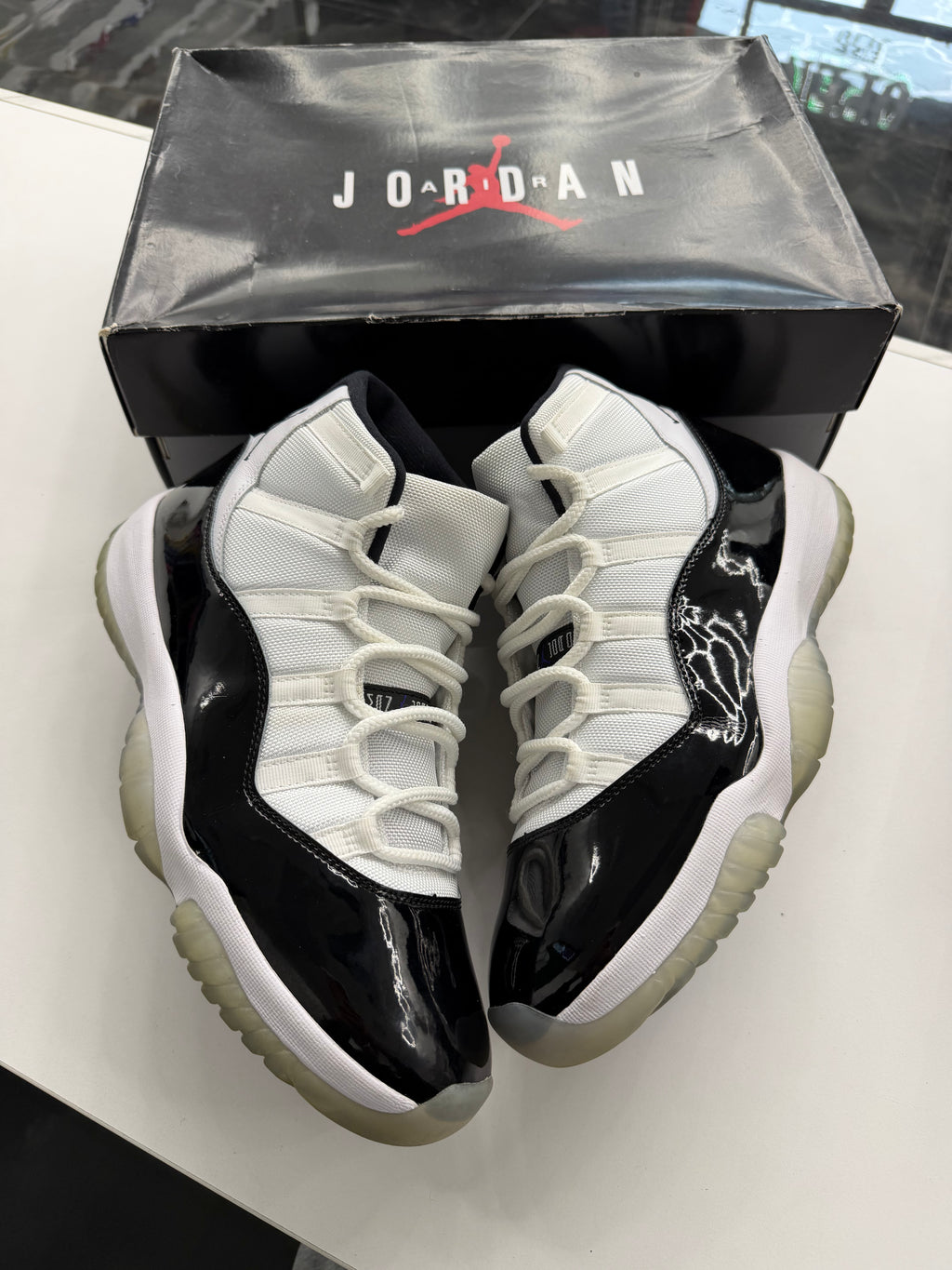 Jordan 11 Retro Concord (2018)