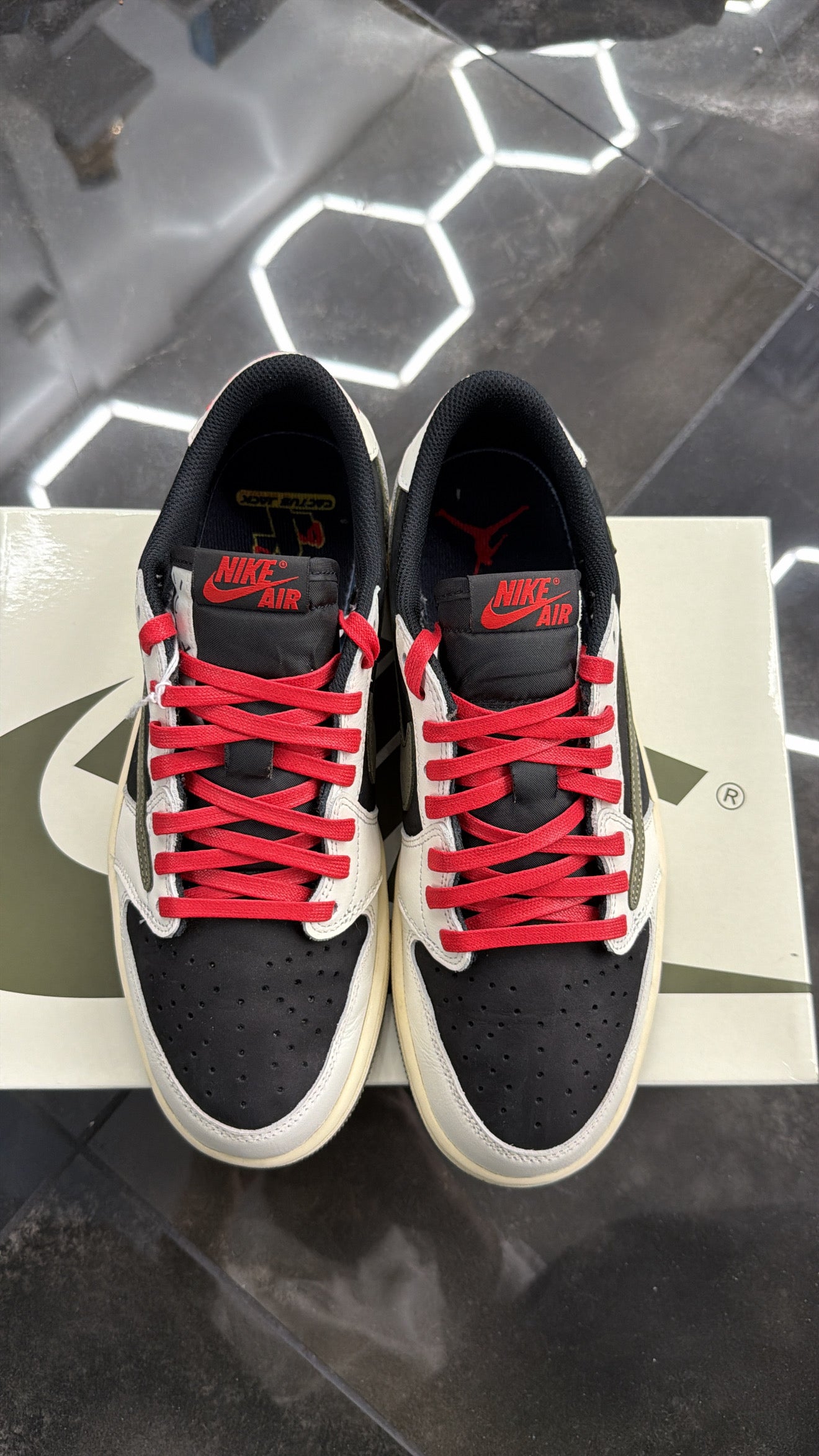 Jordan 1 Retro Low OG SP Travis Scott Olive (Women’s)