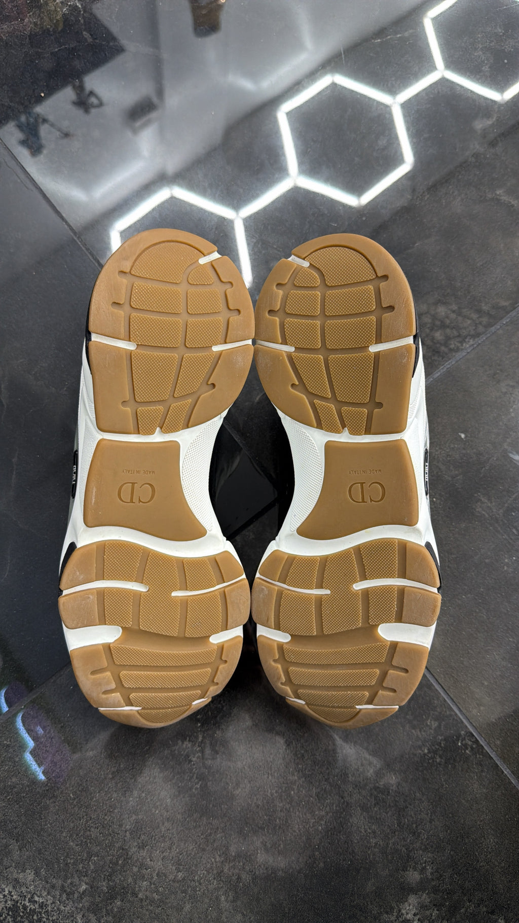 Dior B22 'Khaki Orange' (NO BOX)