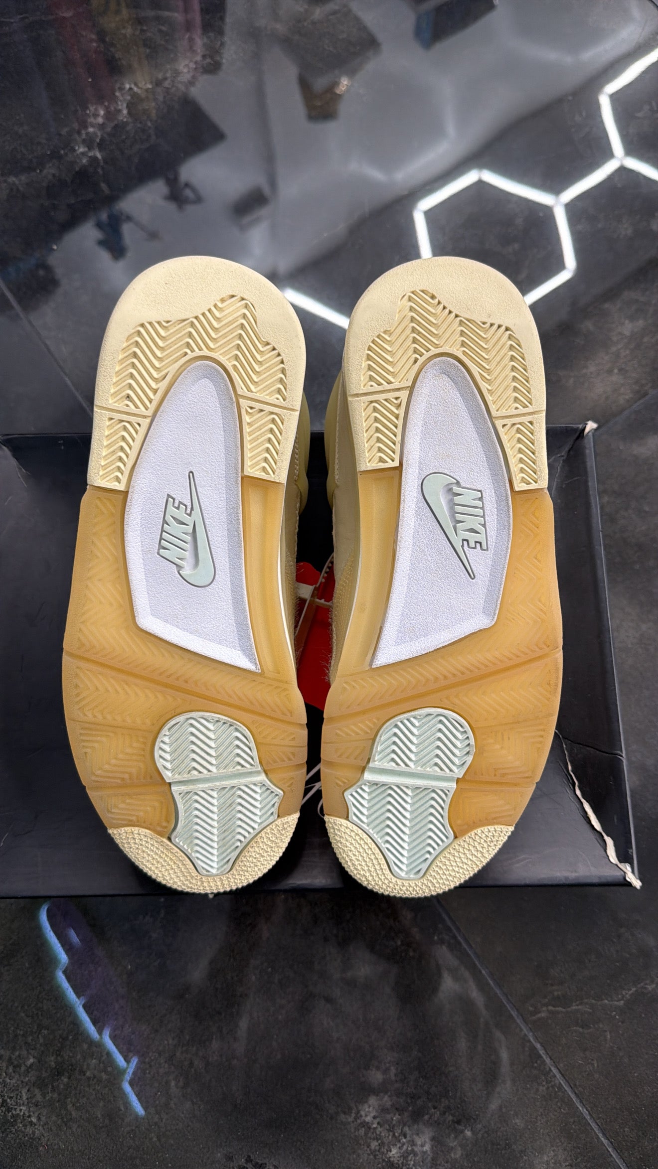 Jordan 4 Retro Off-White Sail (Women’s)