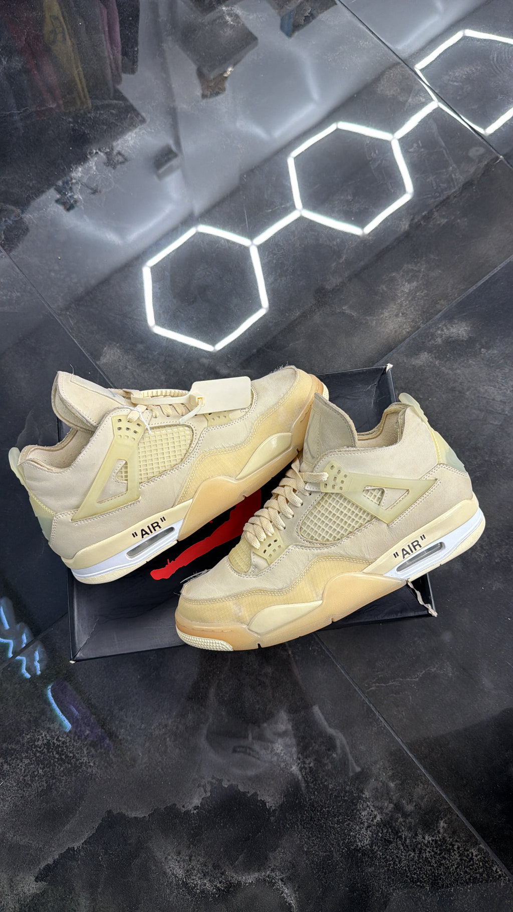Jordan 4 Retro Off-White Sail (Women’s)