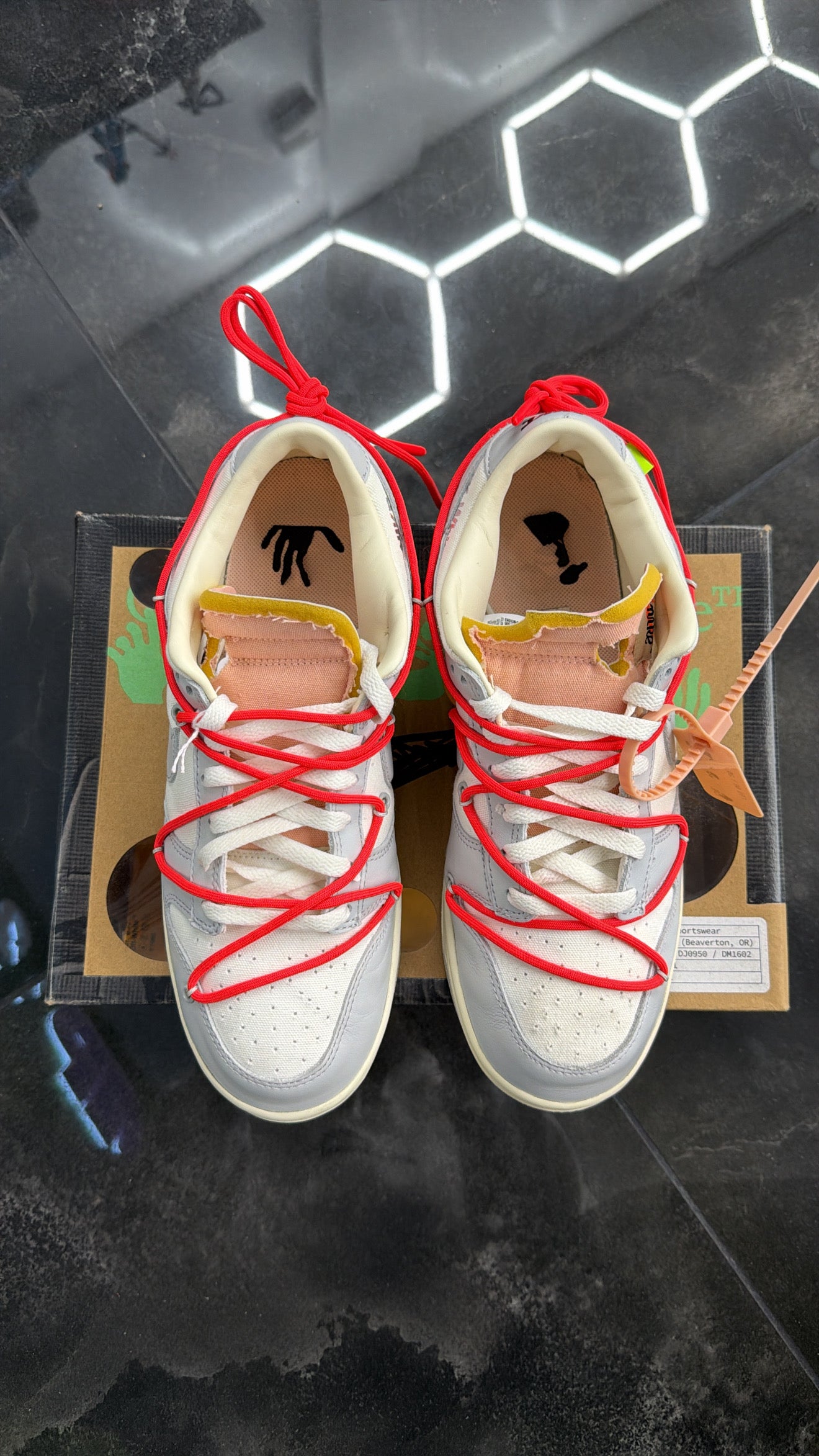 Nike Dunk Low Off-White Lot 6