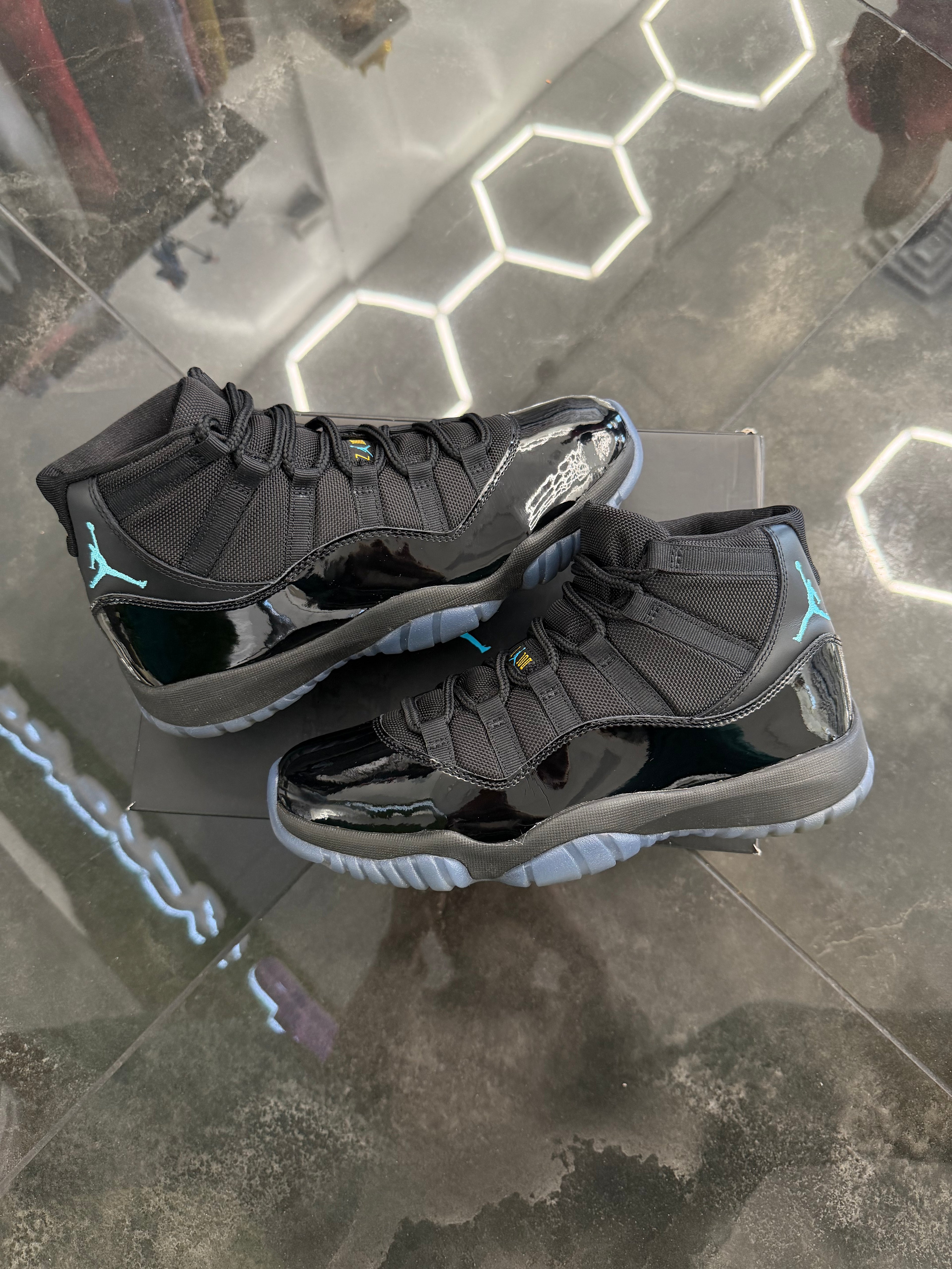 Jordan 11 Retro Gamma Blue (2025)