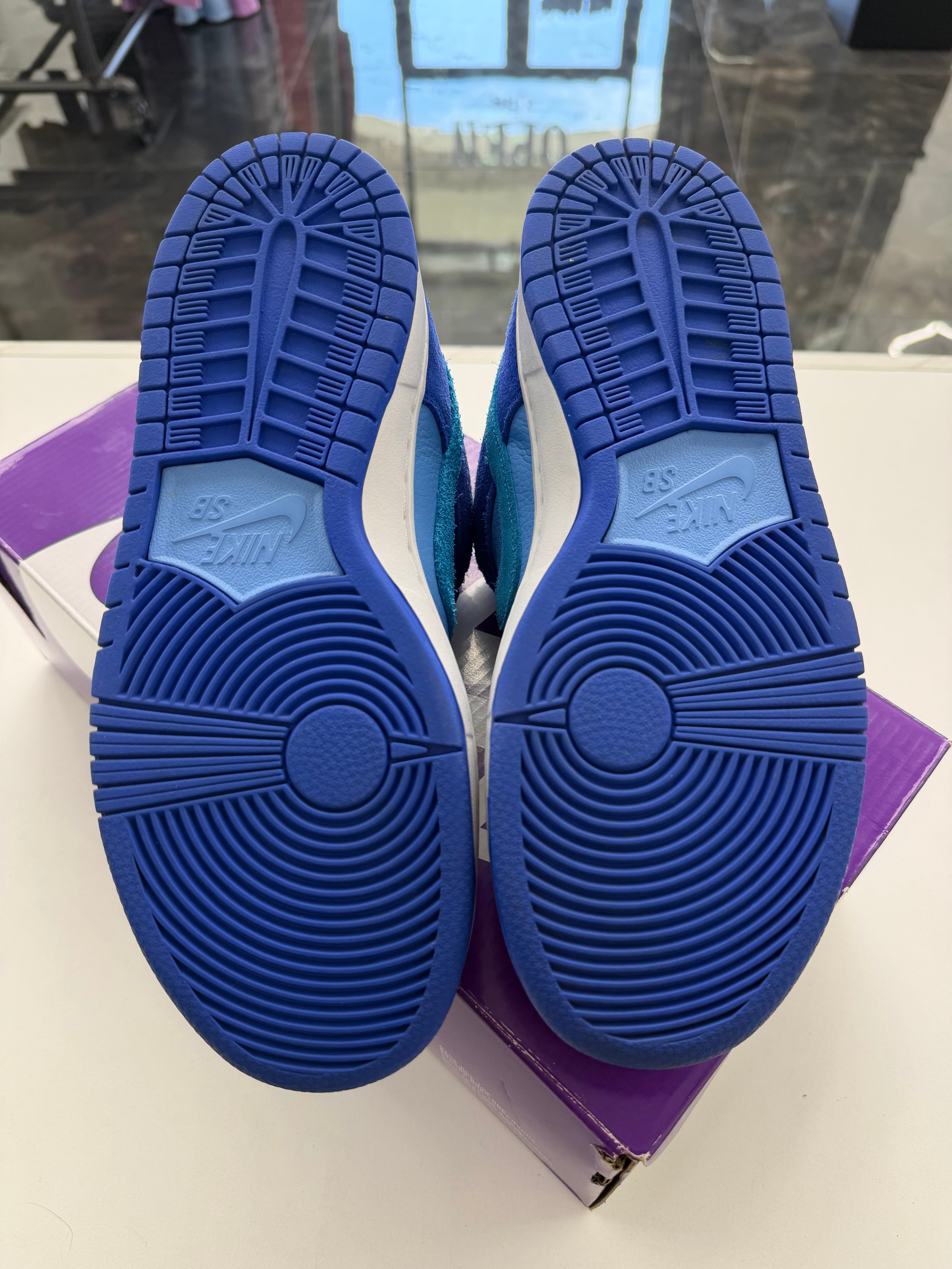 Nike SB Dunk Low Blue Raspberry