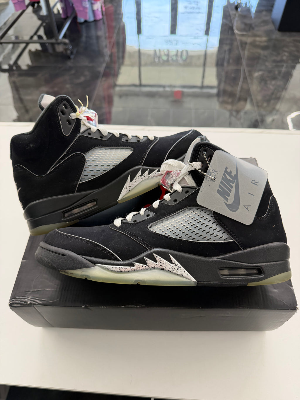 Jordan 5 Retro OG Black Metallic Reimagined
