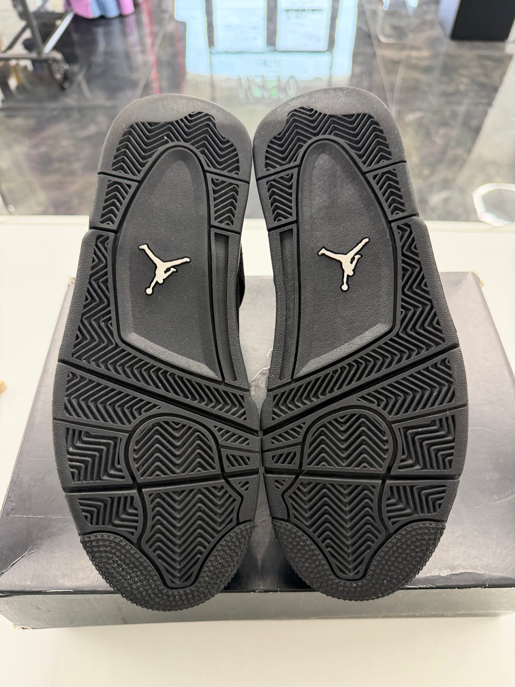 Jordan 4 Retro Black Cat (2020)