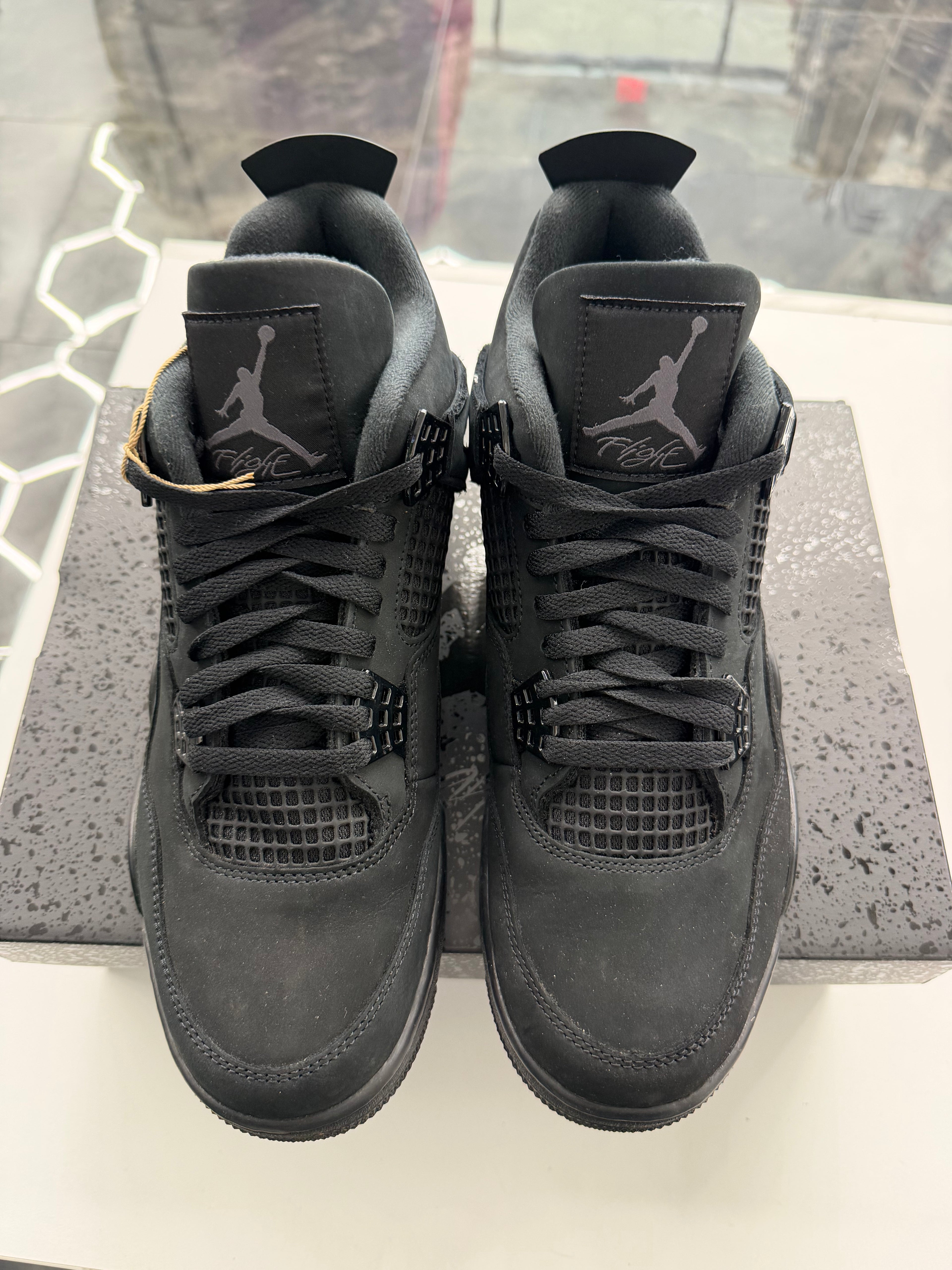 Jordan 4 Retro Black Cat (2025)
