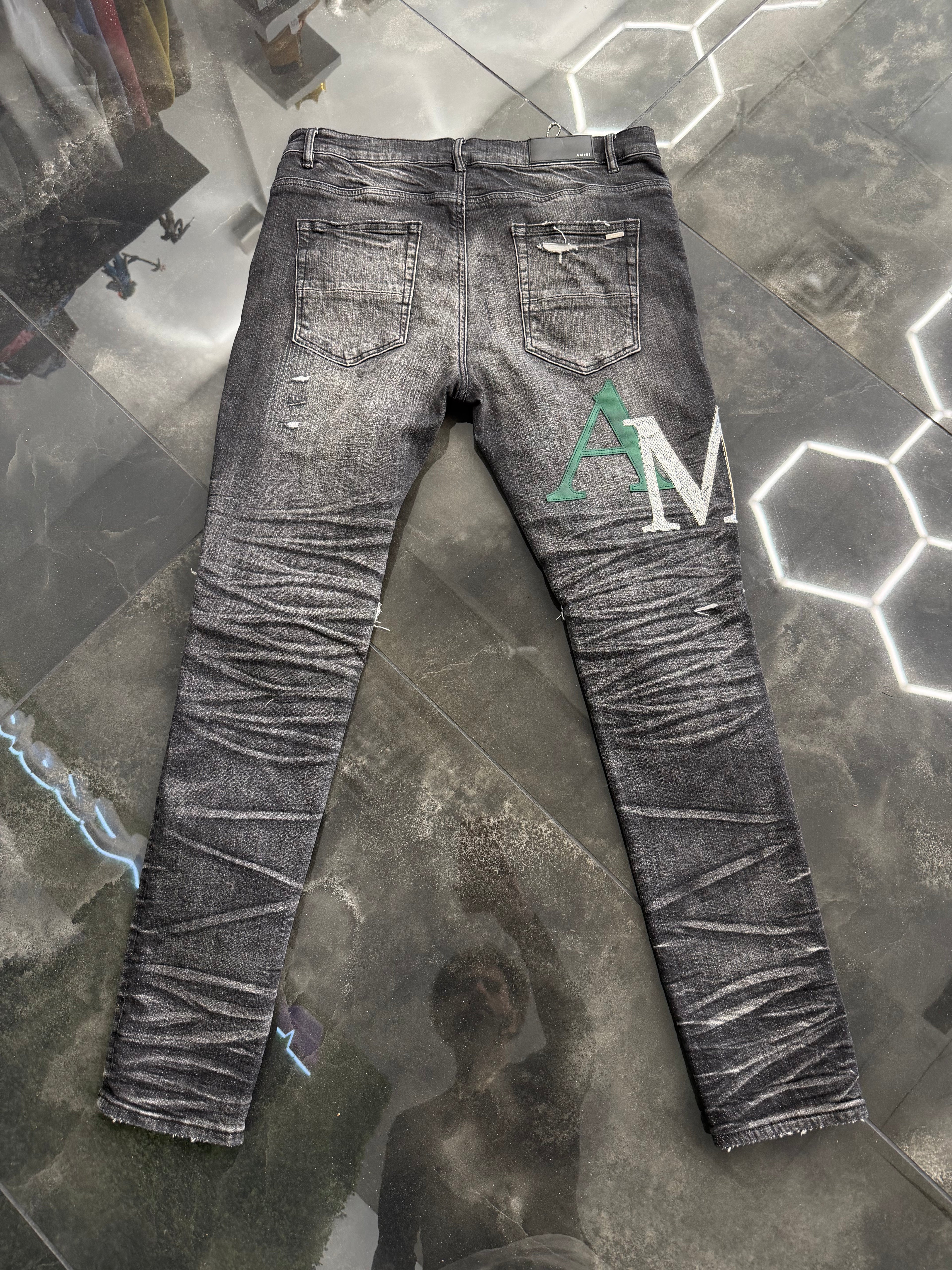 Amiri Jeans