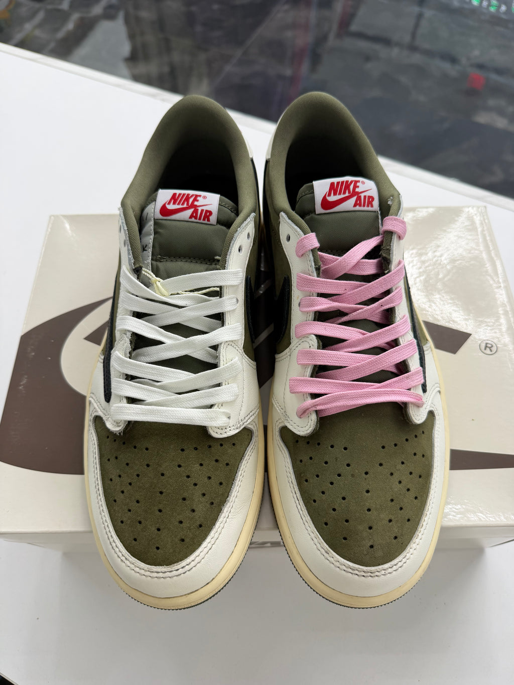 Jordan 1 Retro Low OG SP Travis Scott Medium Olive