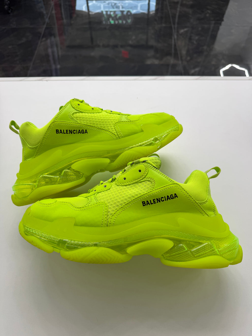 Balenciaga Triple S (NO BOX)