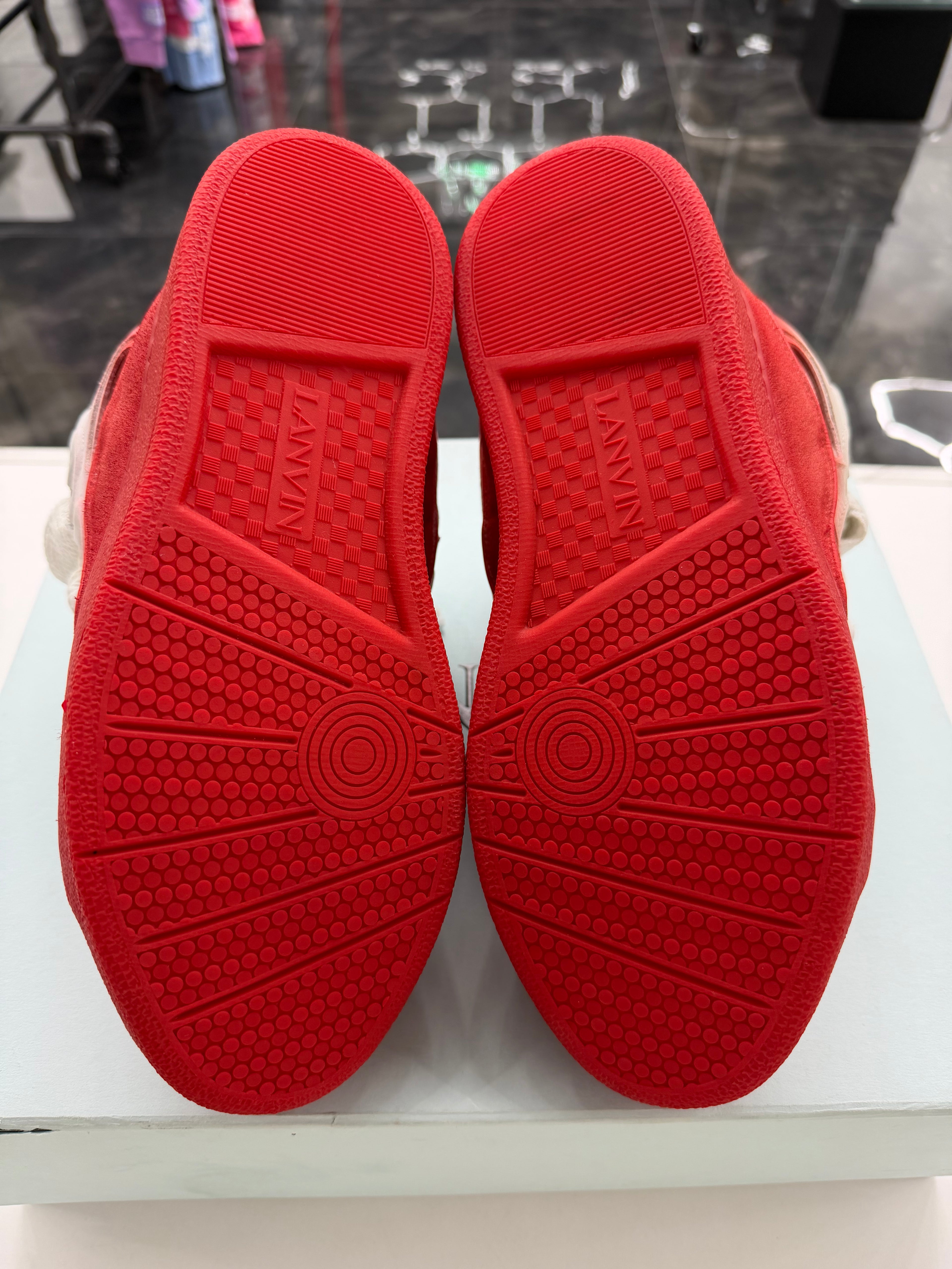 Lanvin Curb Gradient Red