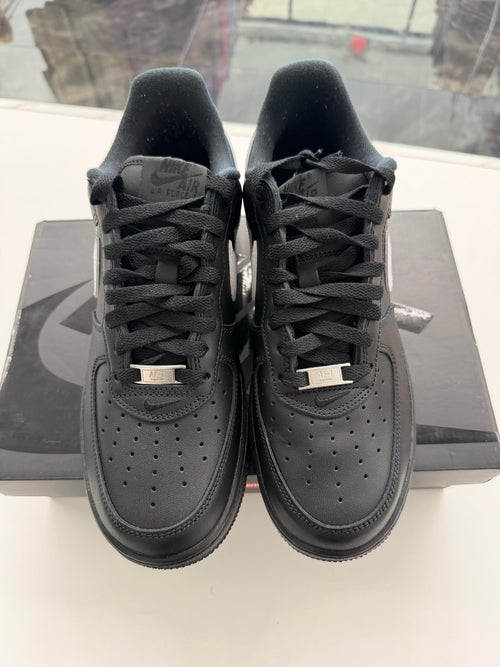 Air Force 1 Low Supreme Black White