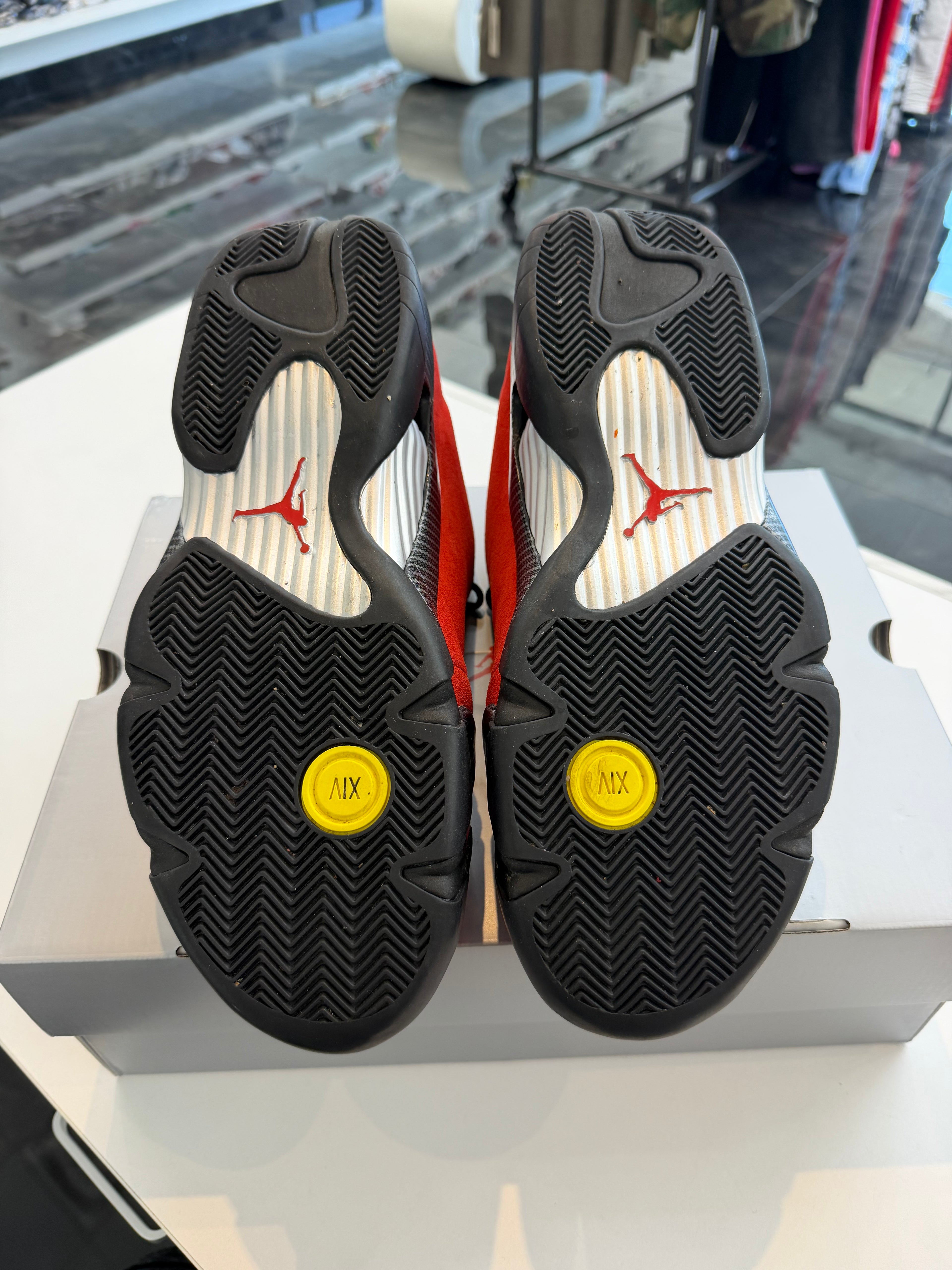 Jordan 14 Retro Ferrari (2025)