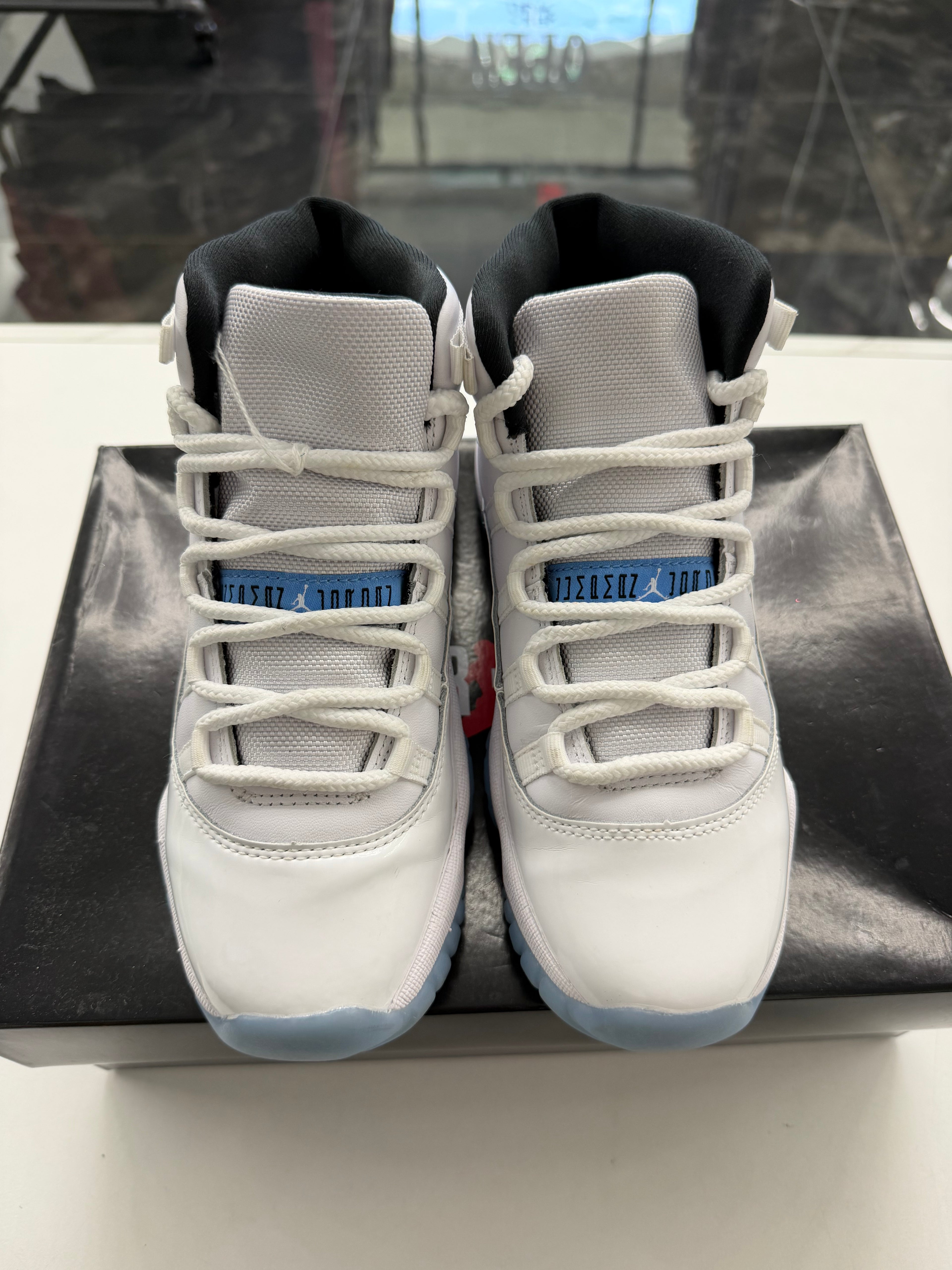 Jordan 11 Retro Legend Blue (2024) (GS)
