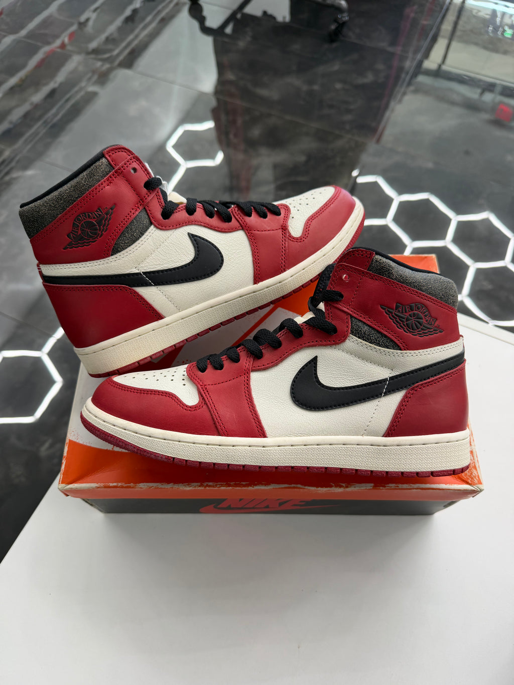 Jordan 1 Retro High OG Chicago Lost and Found