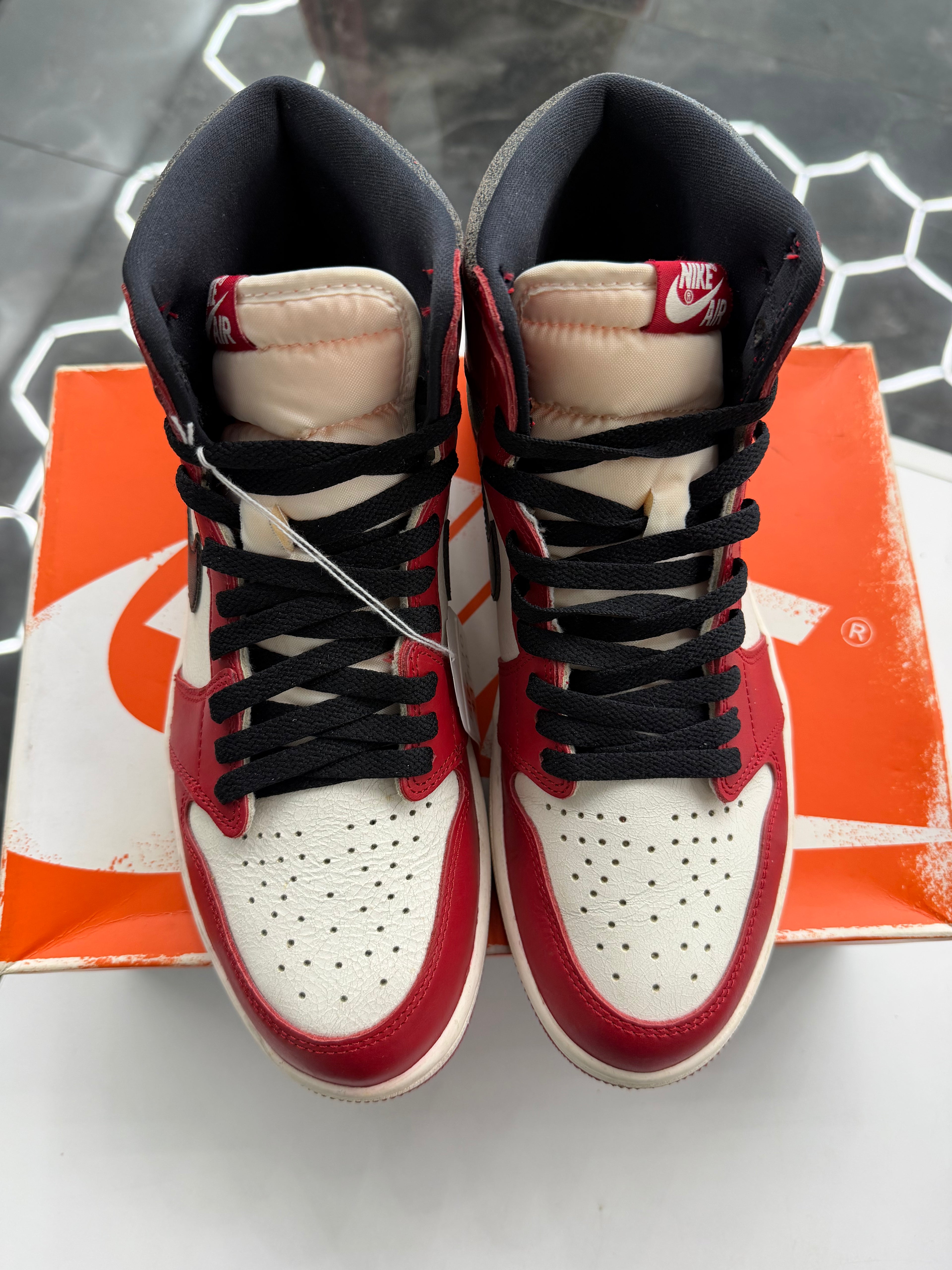 Jordan 1 Retro High OG Chicago Lost and Found