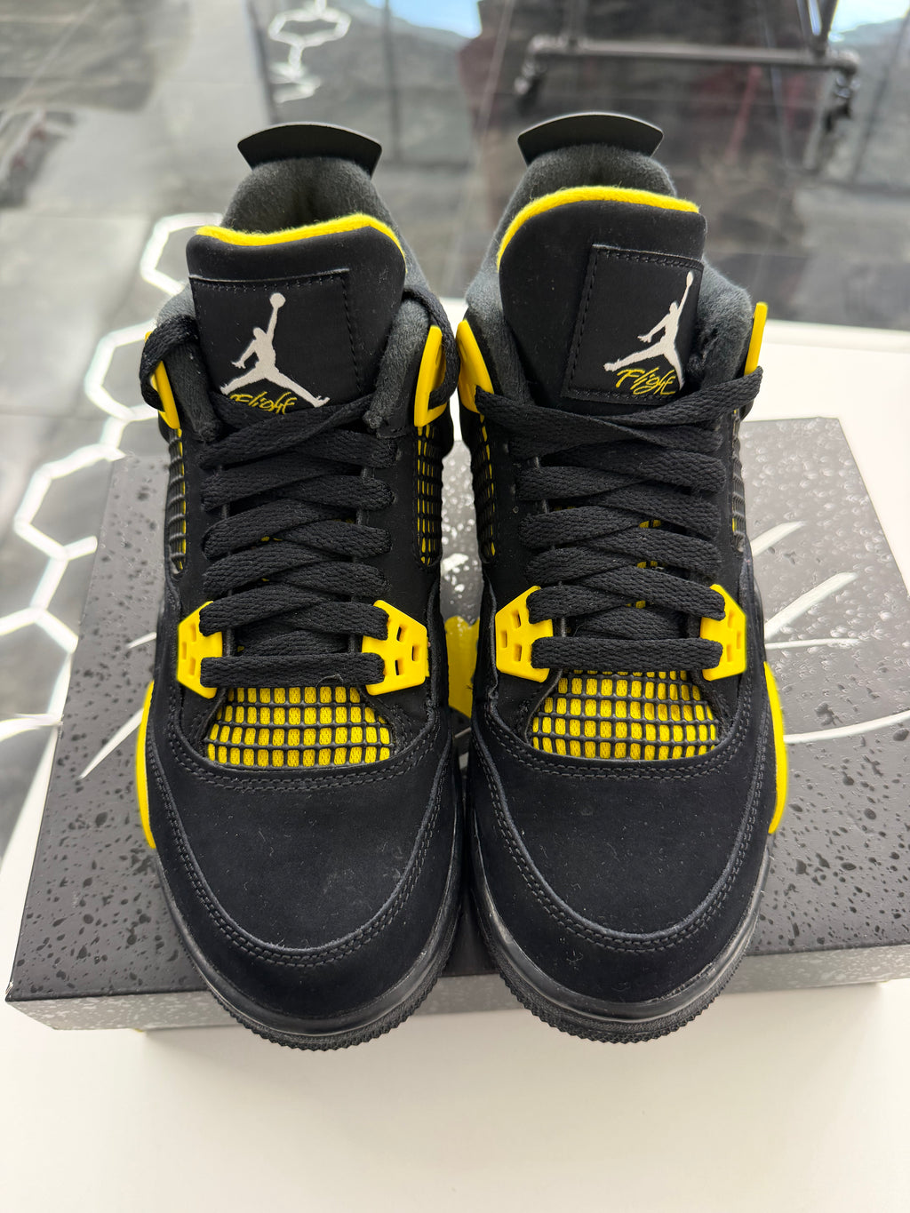 Jordan 4 Retro Thunder (2023) (GS)