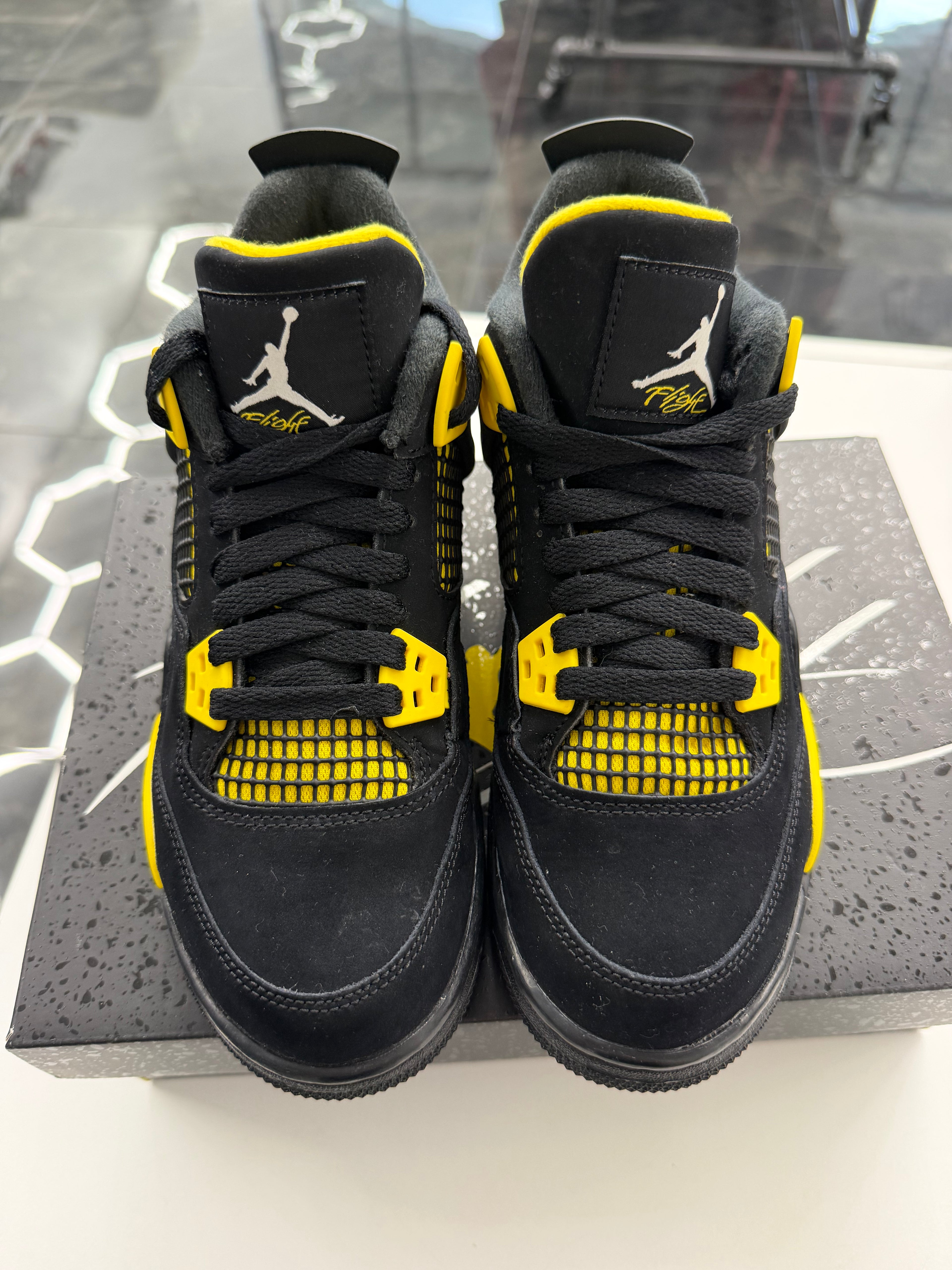 Jordan 4 Retro Thunder (2023) (GS)