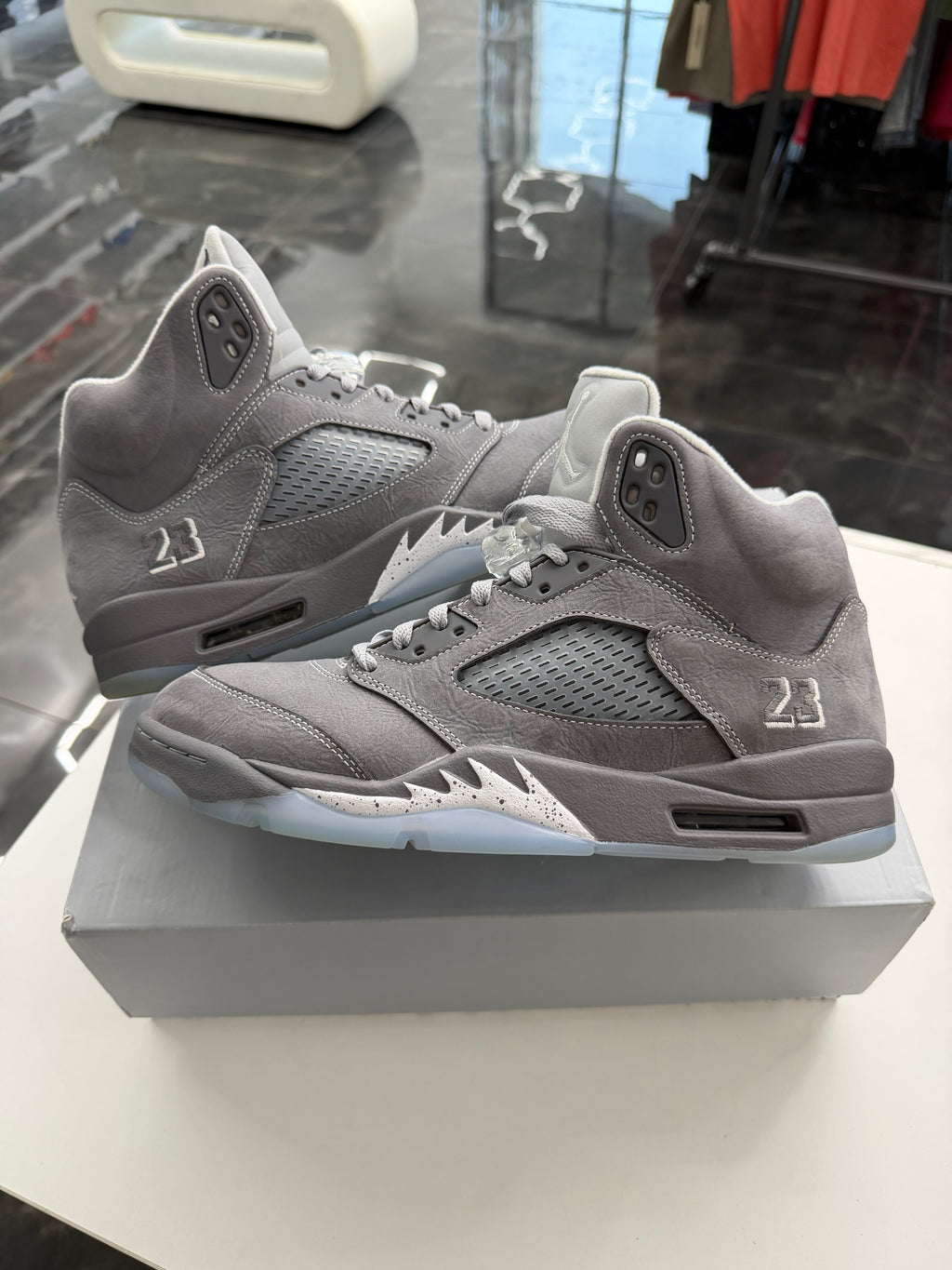 Jordan 5 Retro Wolf Grey (2026)
