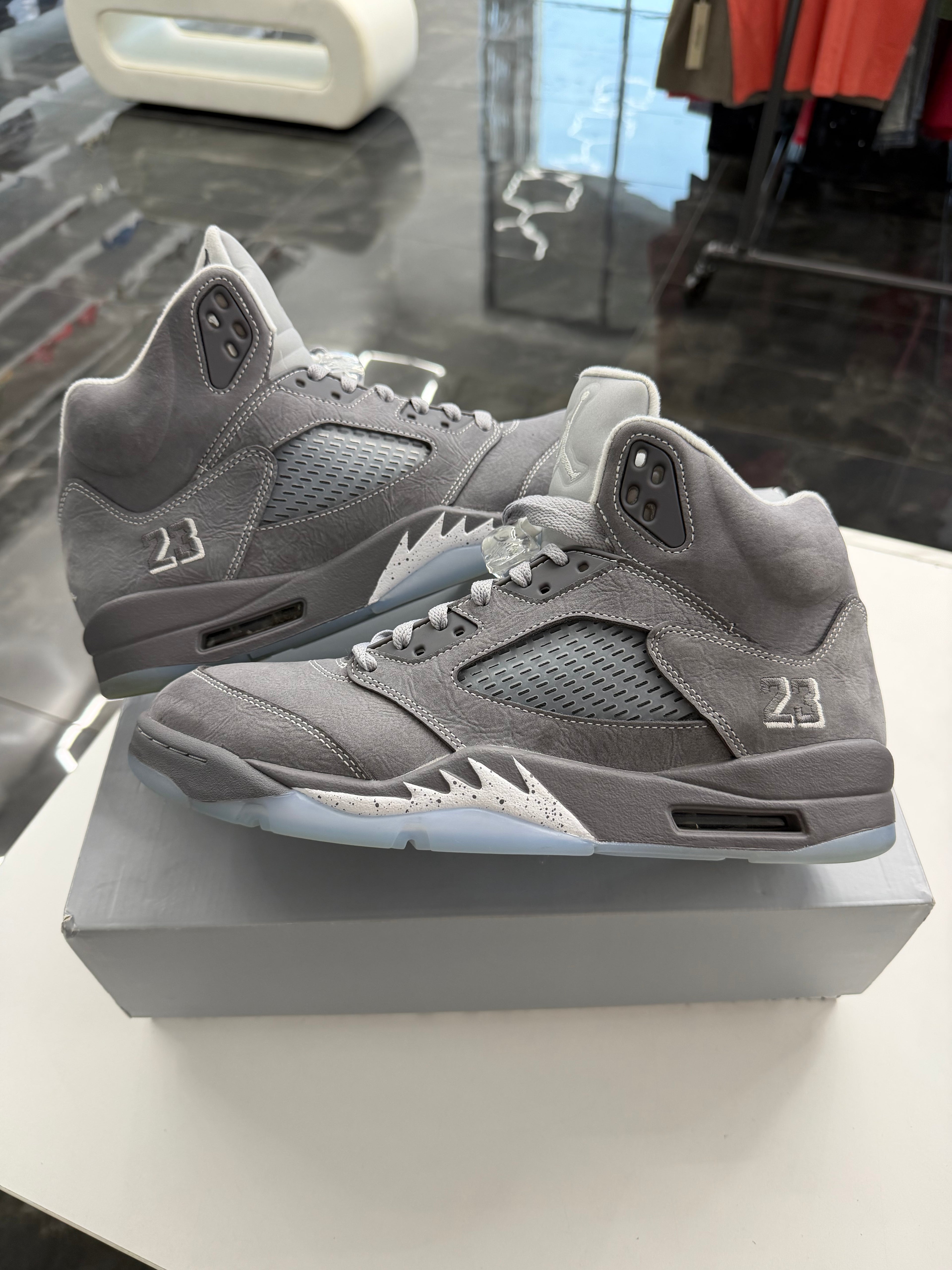 Jordan 5 Retro Wolf Grey (2026)