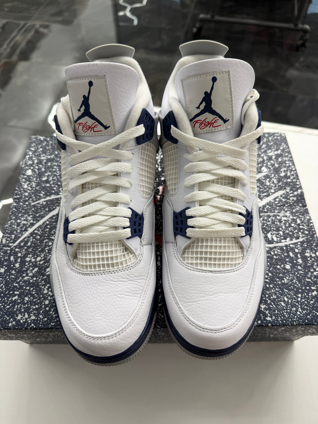 Jordan 4 Retro Midnight Navy