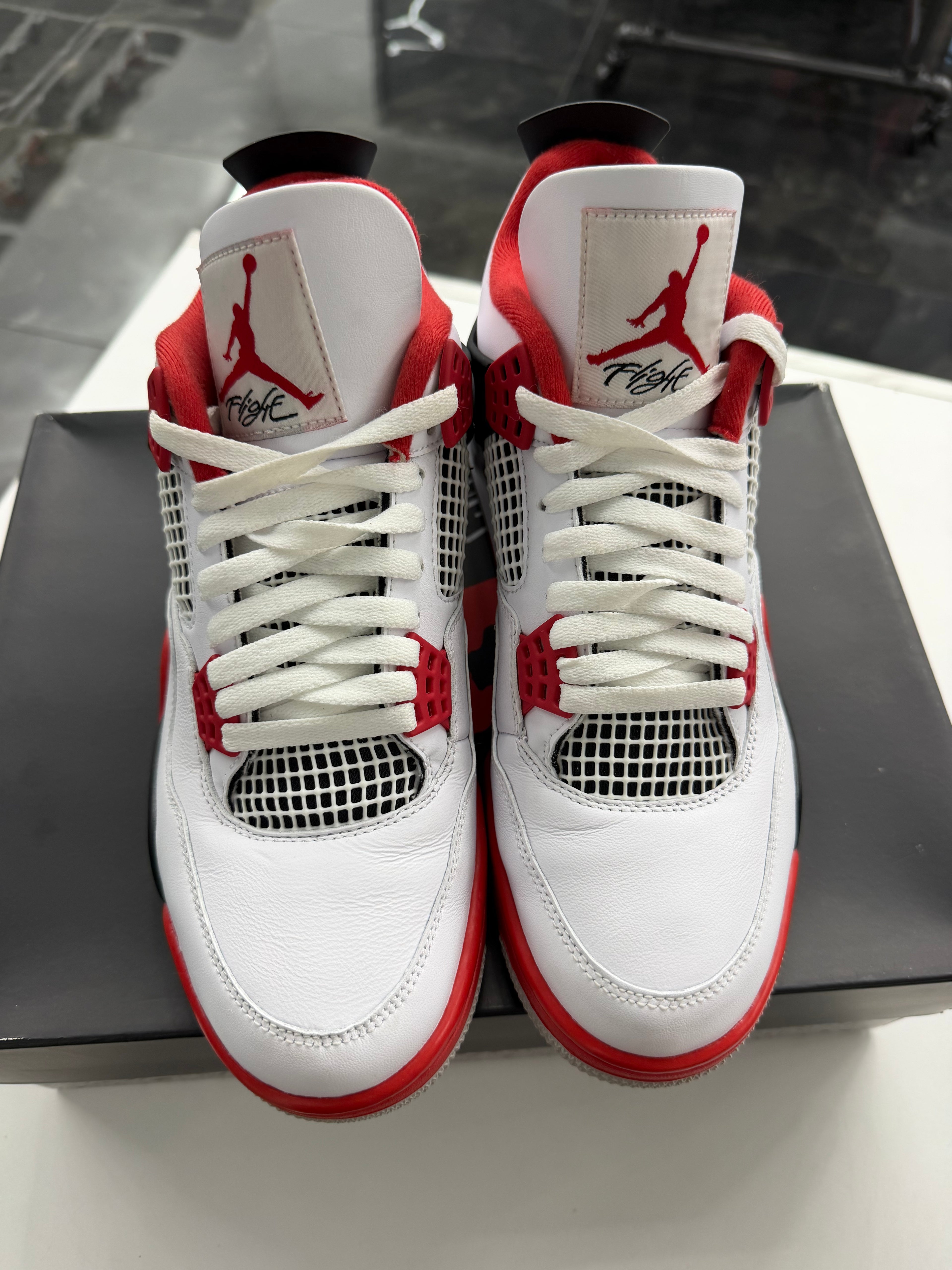 Jordan 4 Retro Fire Red (2020)