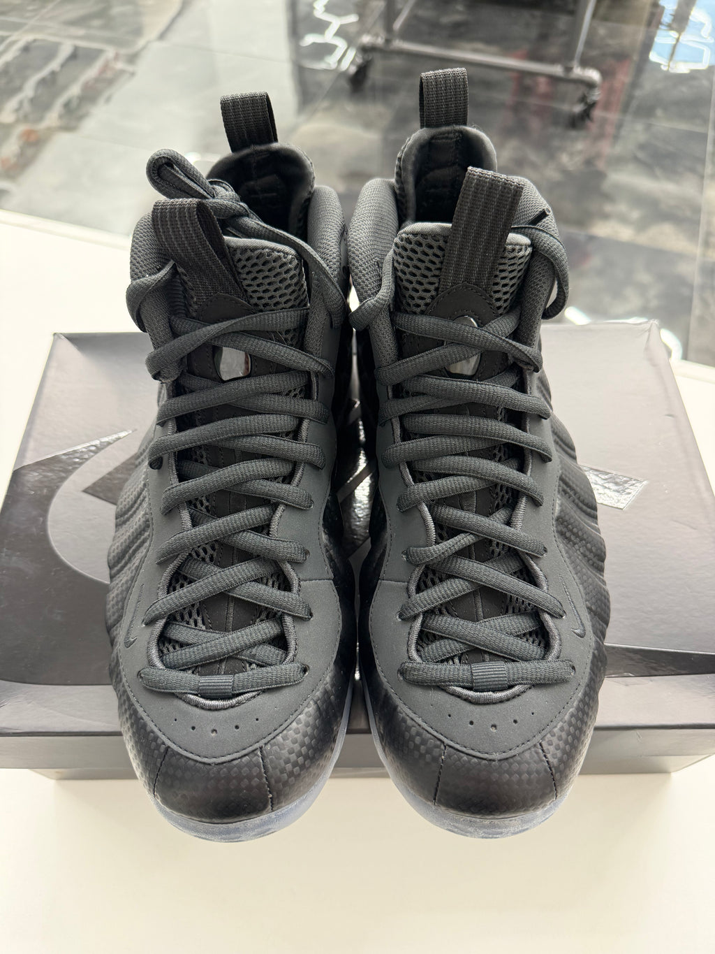 Nike Air Foamposite One Carbon Fiber
