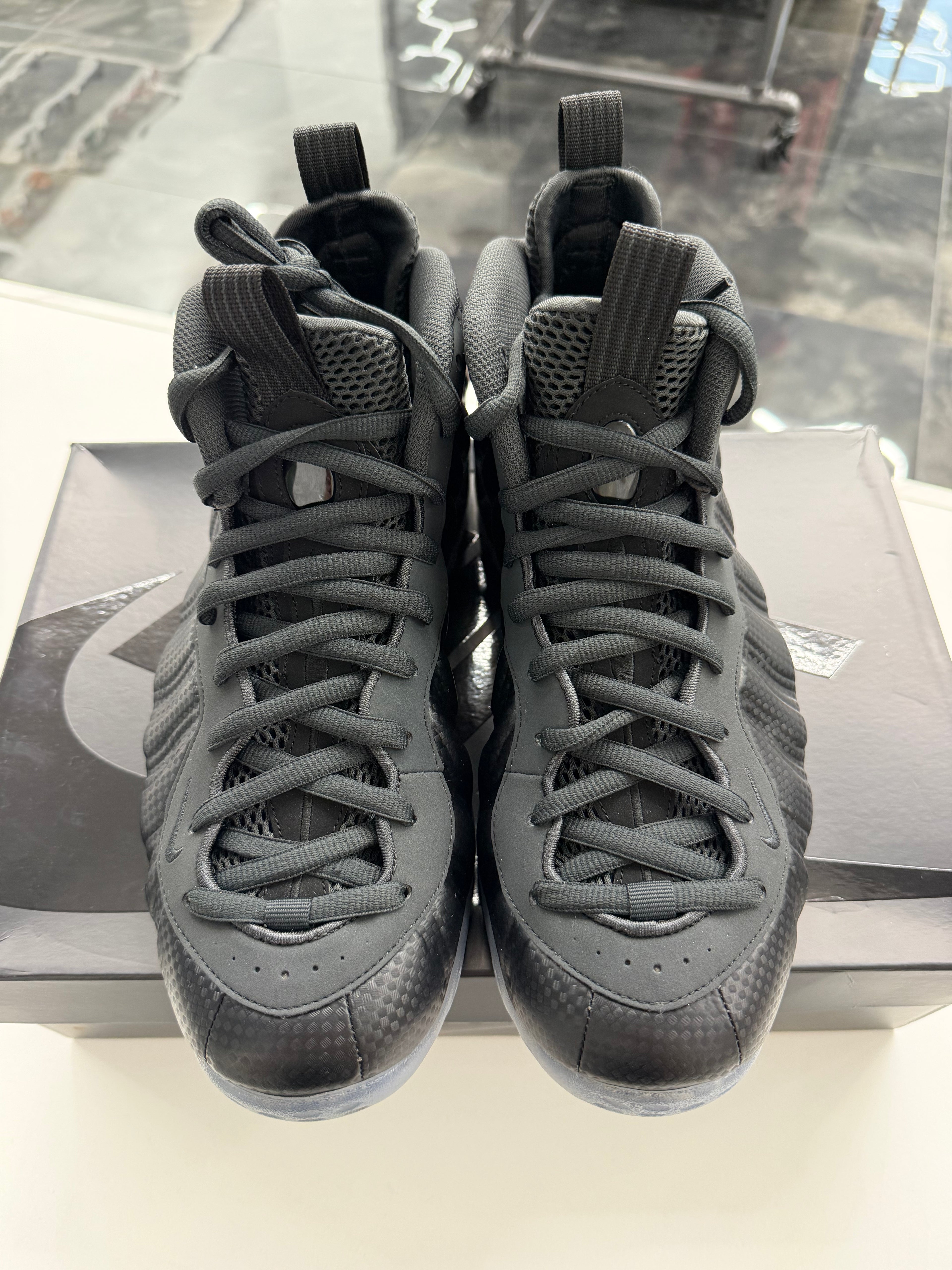 Nike Air Foamposite One Carbon Fiber