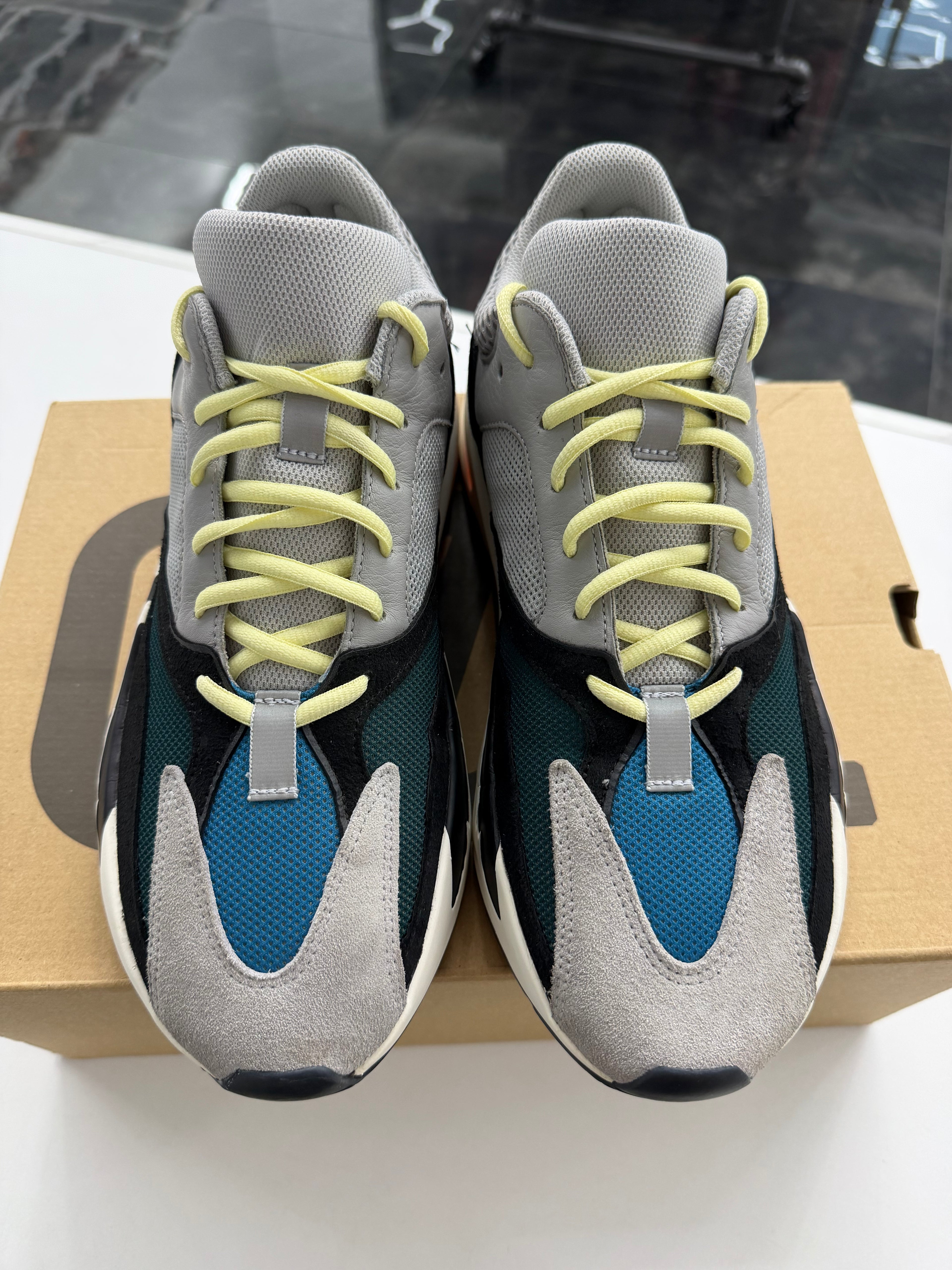 Adidas Yeezy Boost 700 Wave Runner