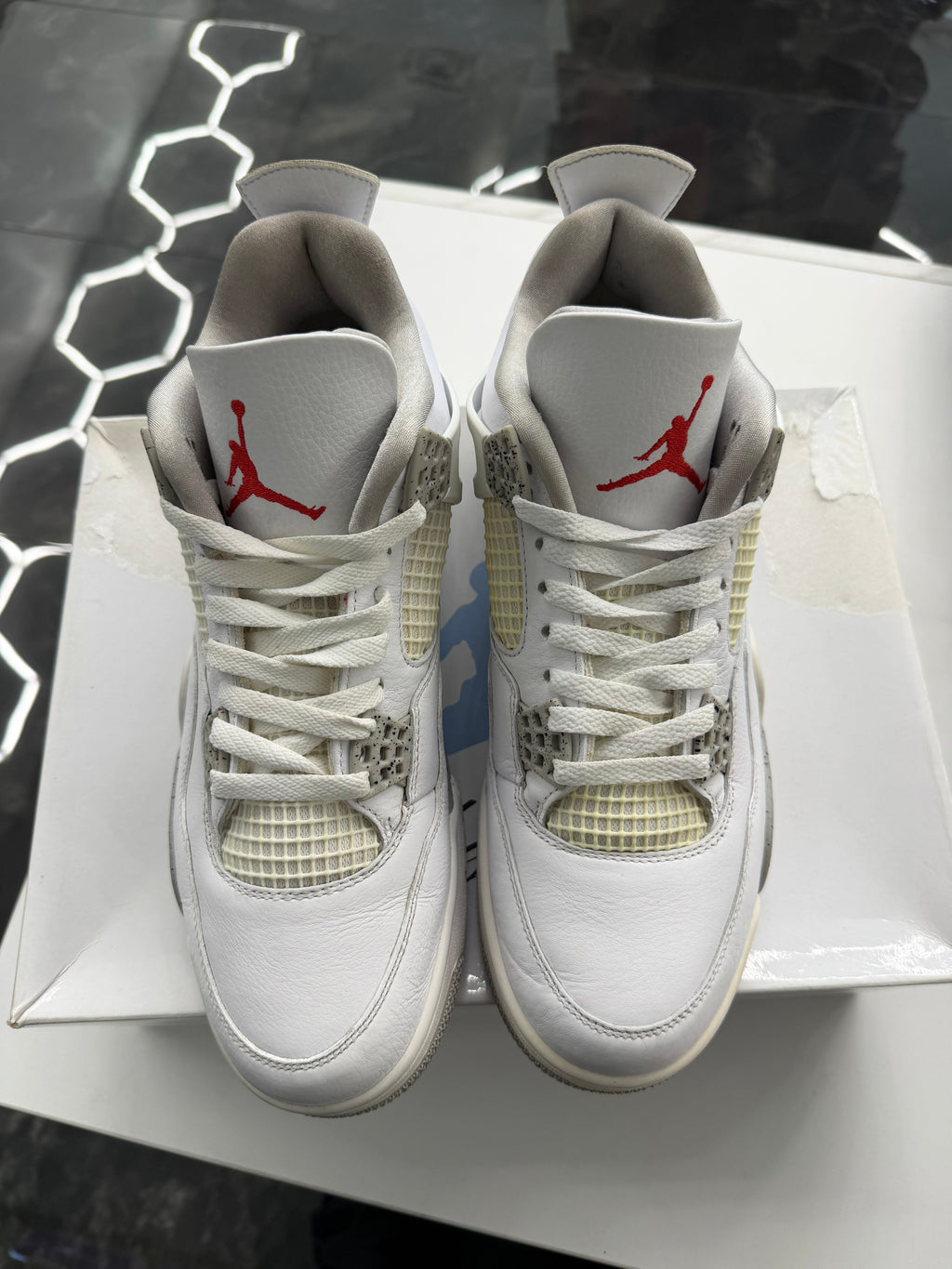 Jordan 4 Retro White Oreo (2021)