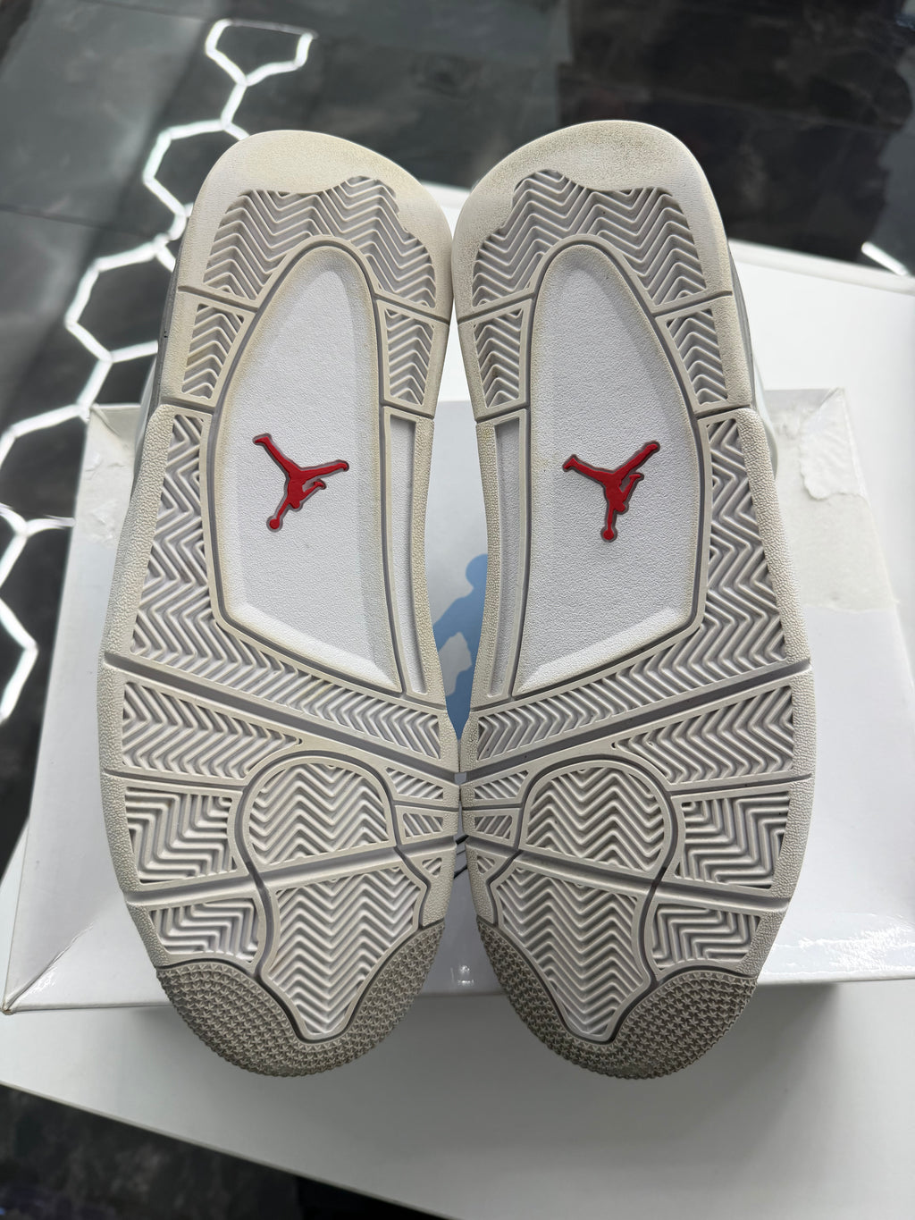 Jordan 4 Retro White Oreo (2021)