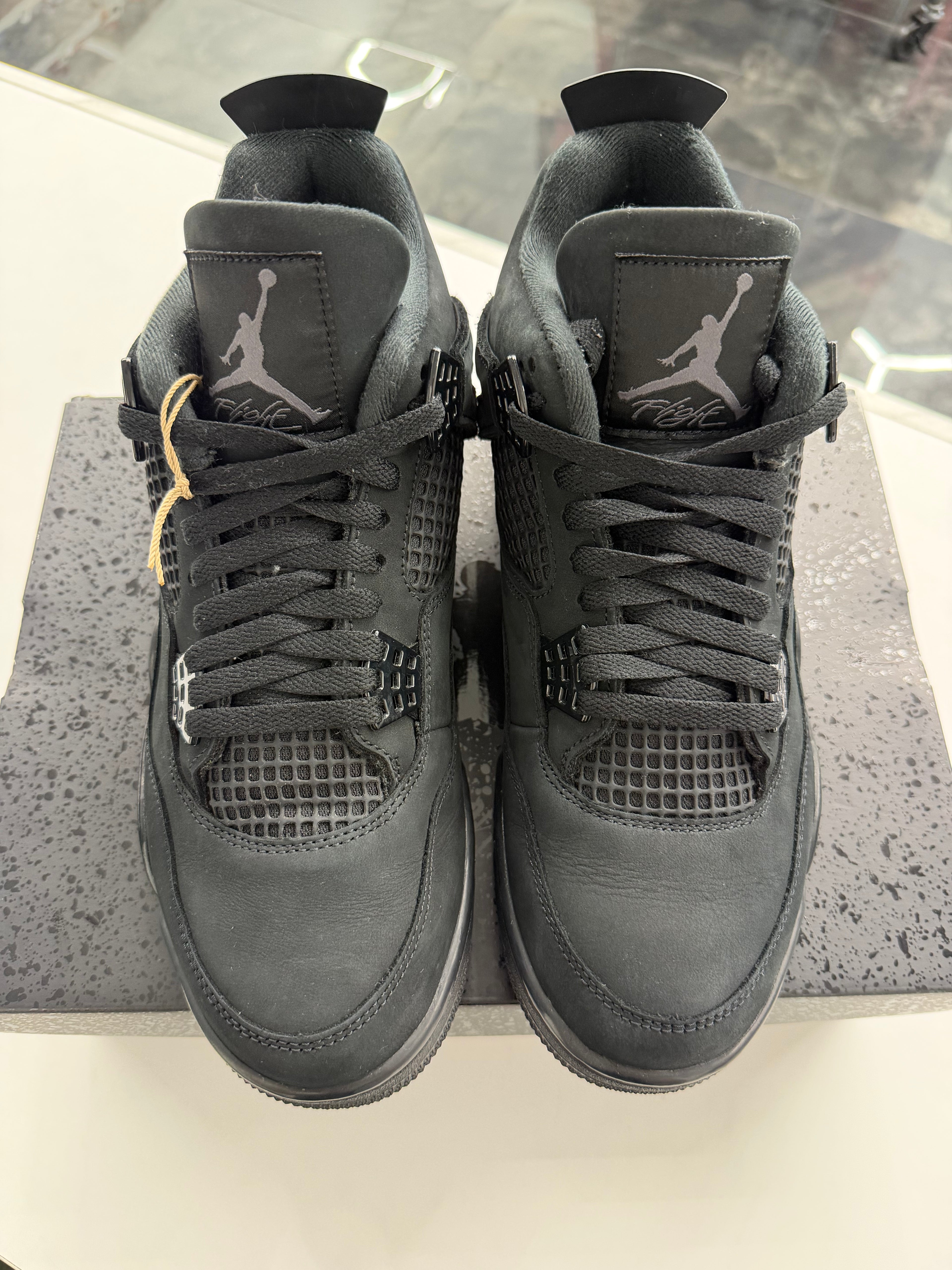 Jordan 4 Retro Black Cat (2025)