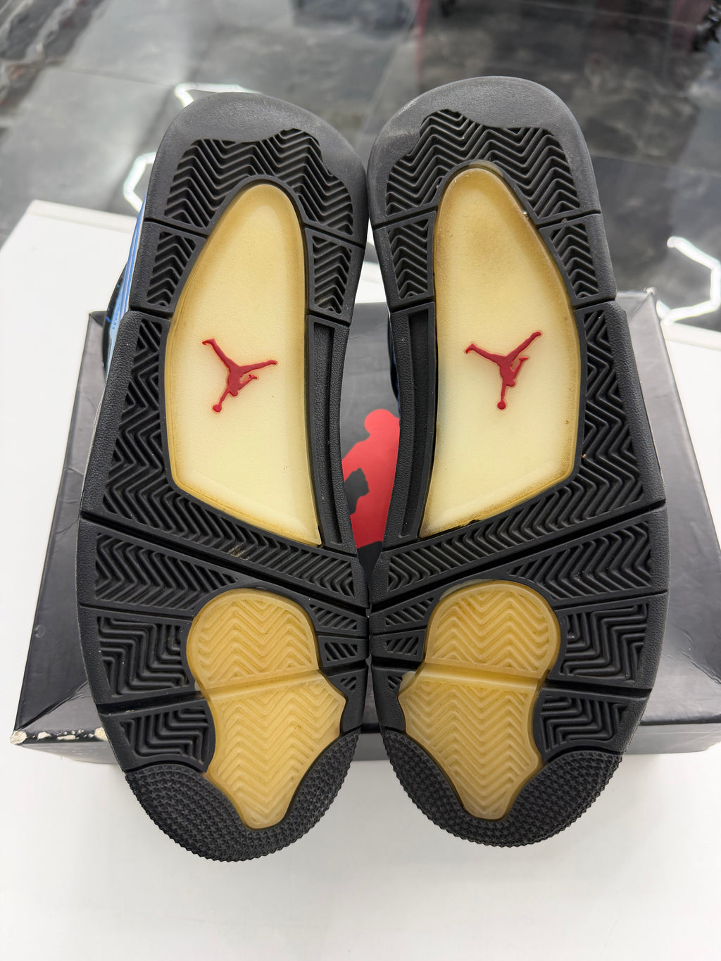 Jordan 4 Retro Travis Scott Cactus Jack