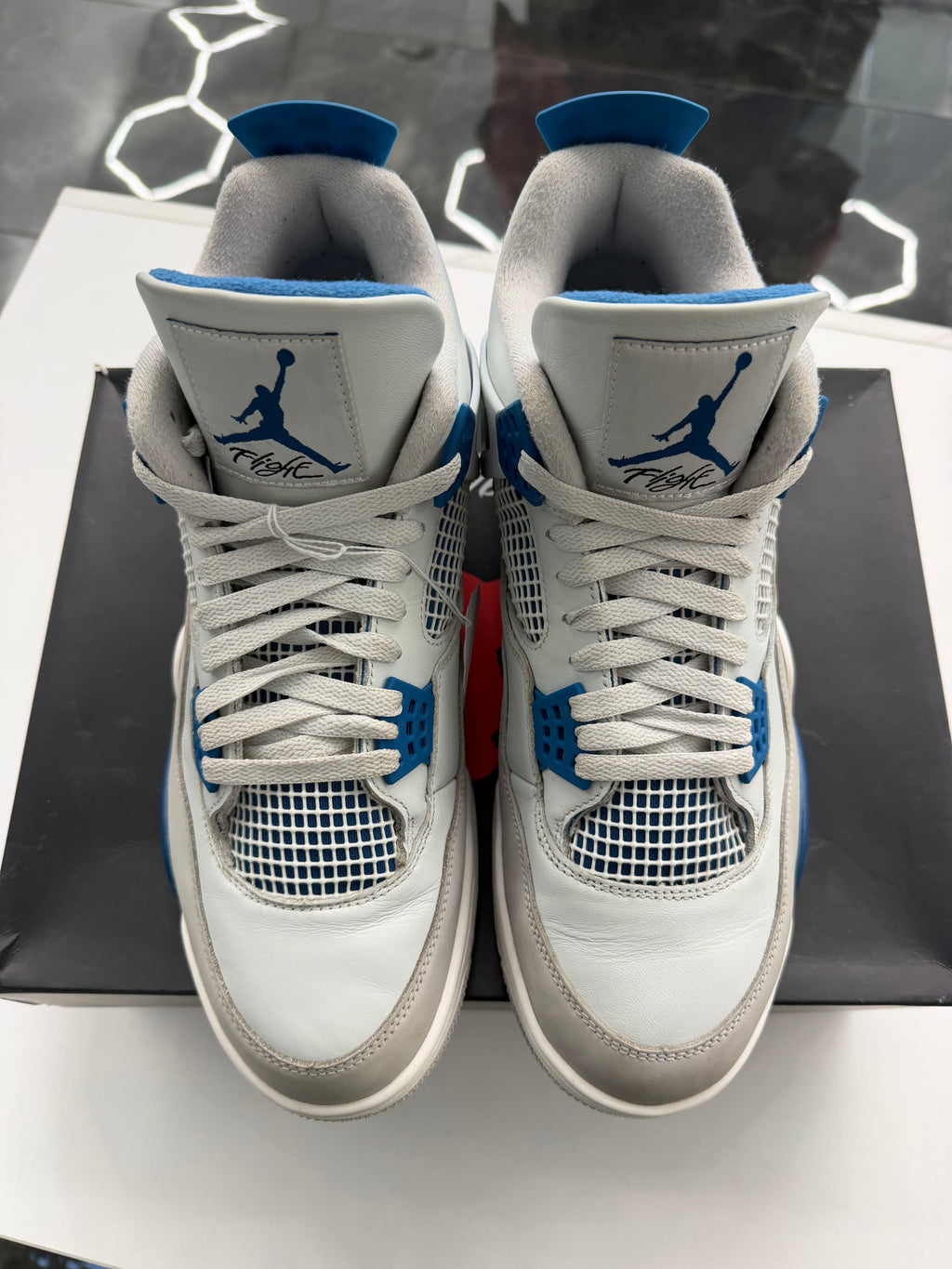 Jordan 4 Retro Military Blue (2024)