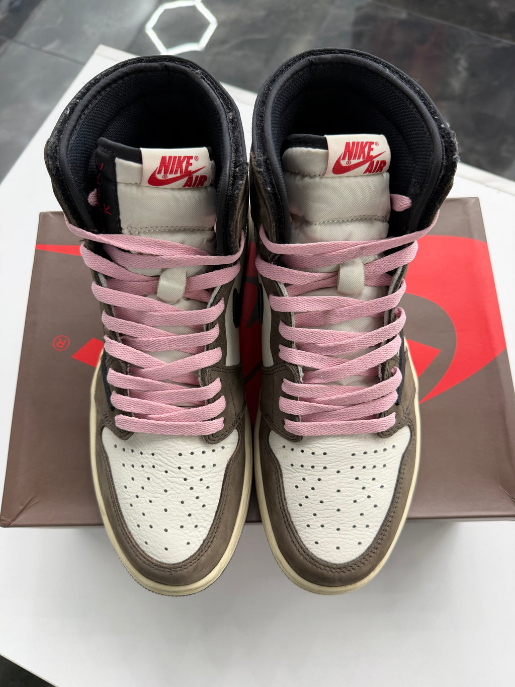 Jordan 1 Retro High OG SP Travis Scott Mocha