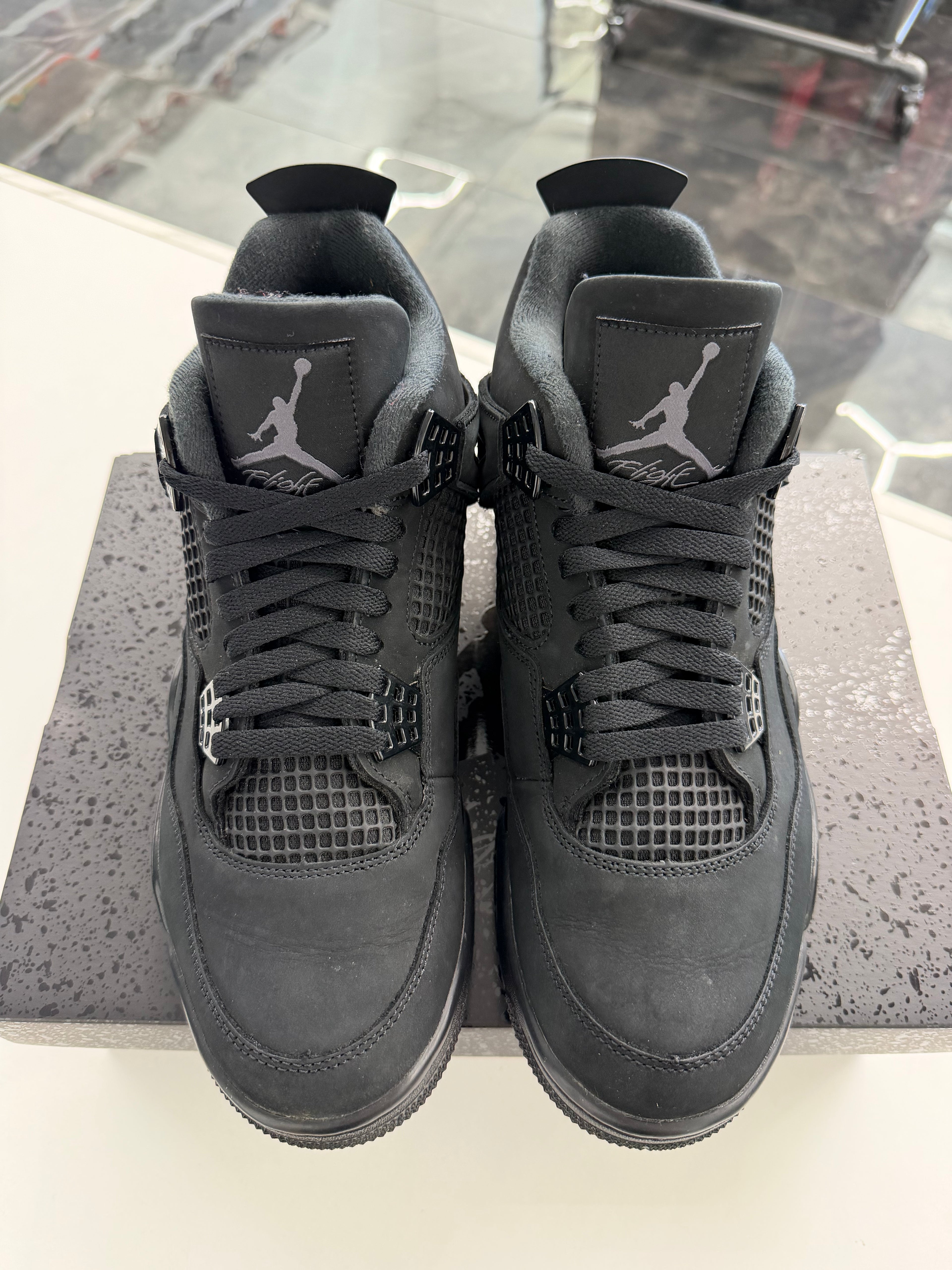 Jordan 4 Retro Black Cat (2025)