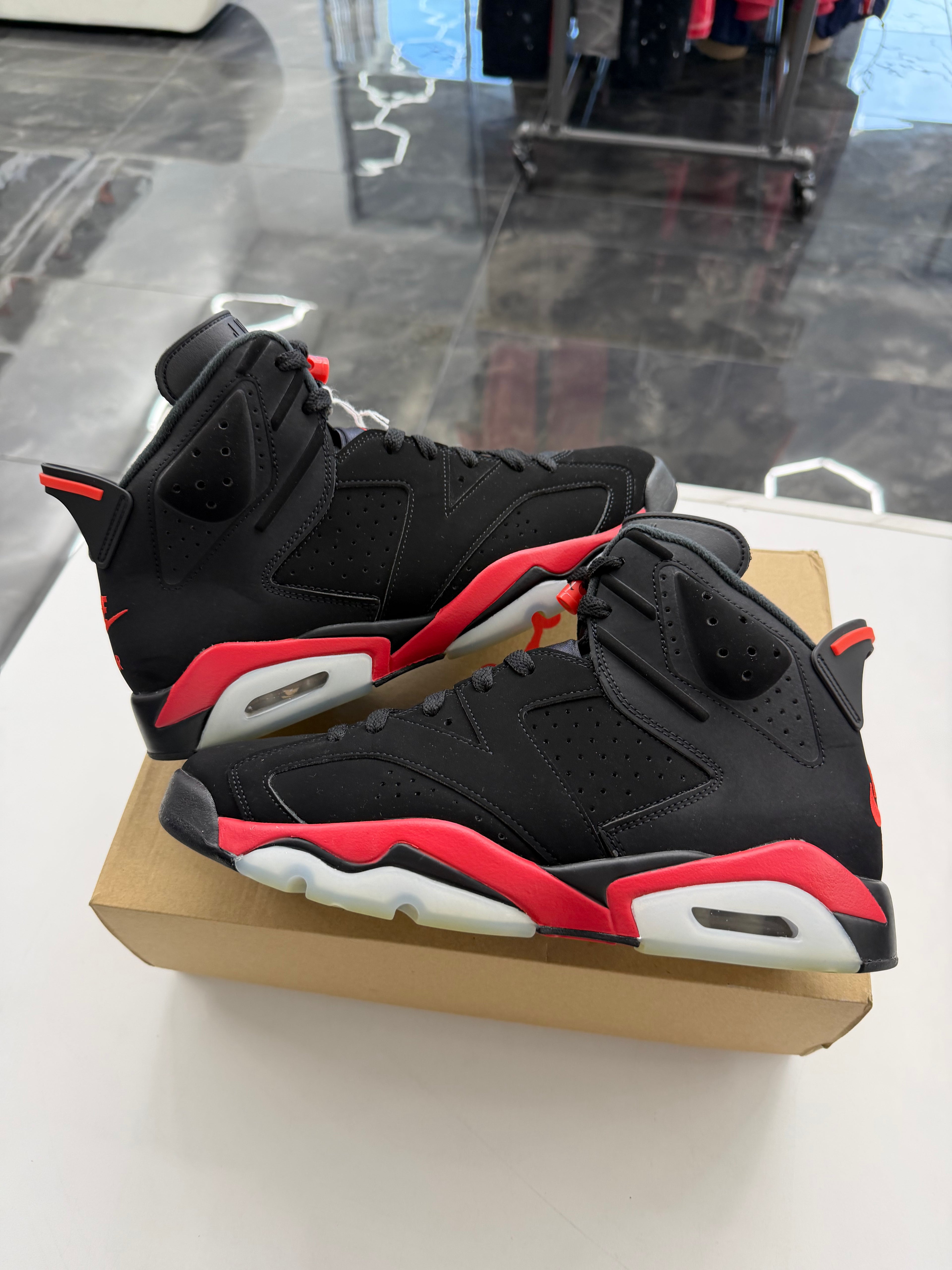 Jordan 6 Retro Infrared Salesman