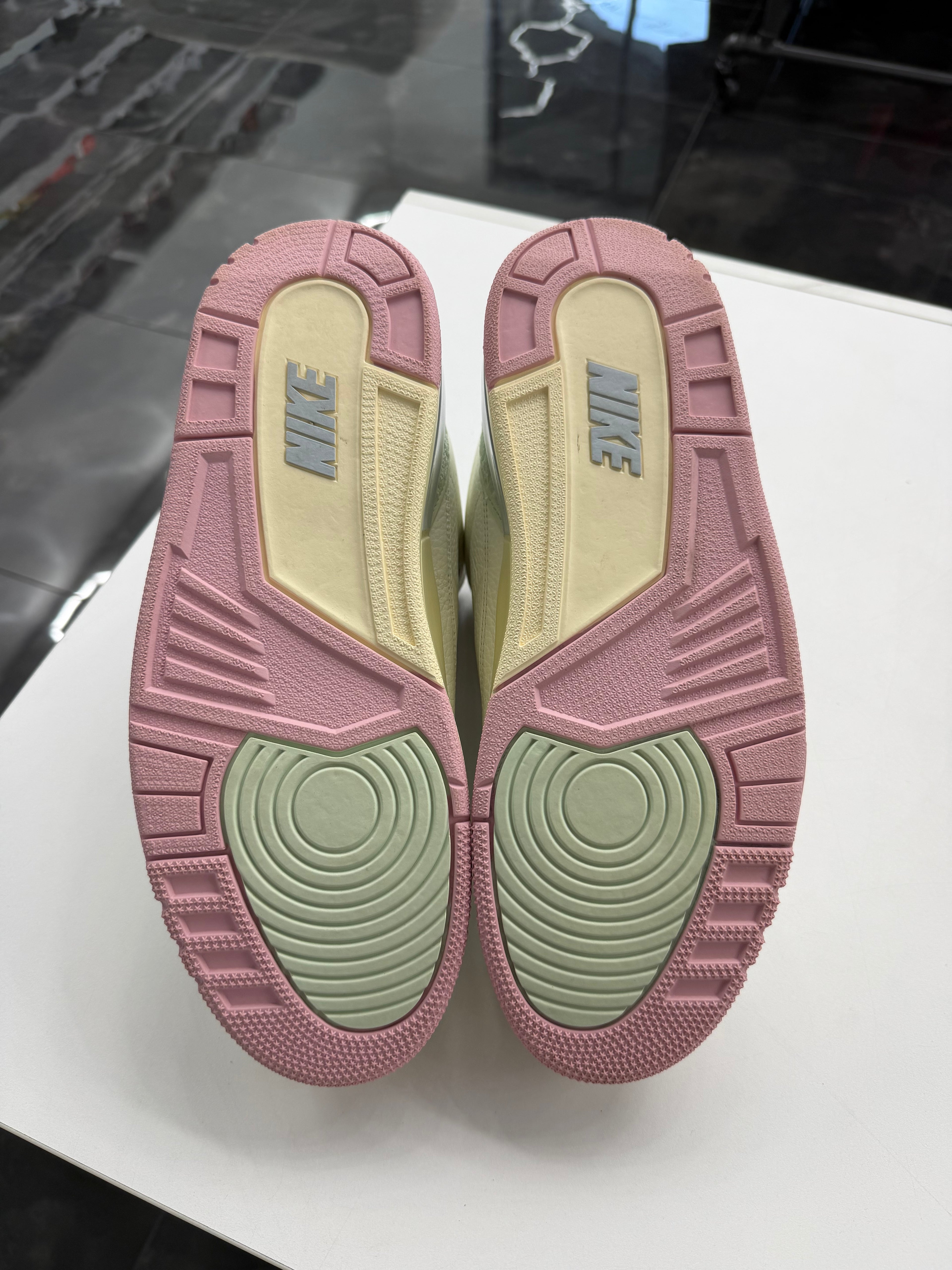 Jordan 3 Retro "Spring Is In The Air" (NO BOX)