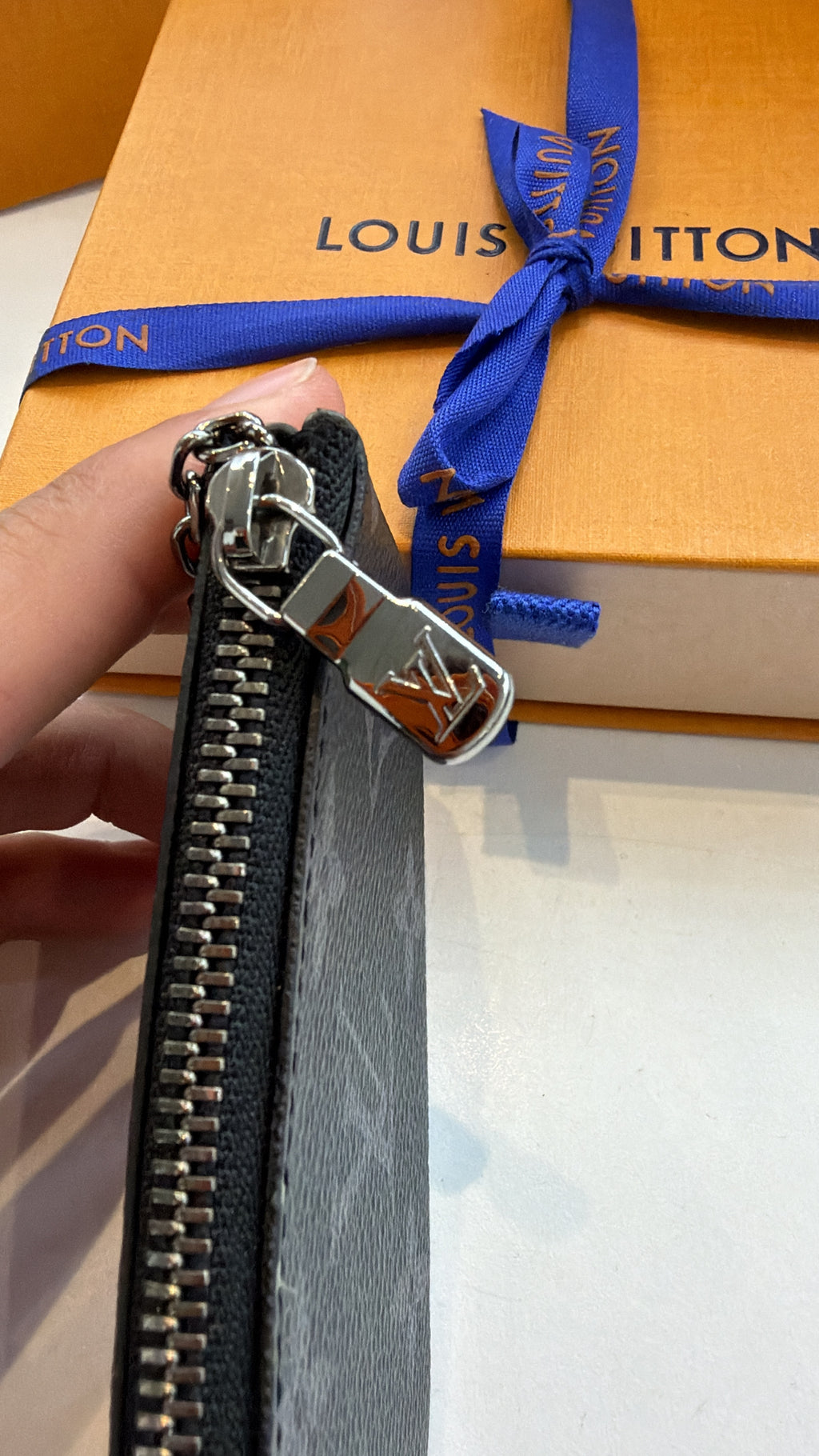 Louis Vuitton Pochette Cles key pouch