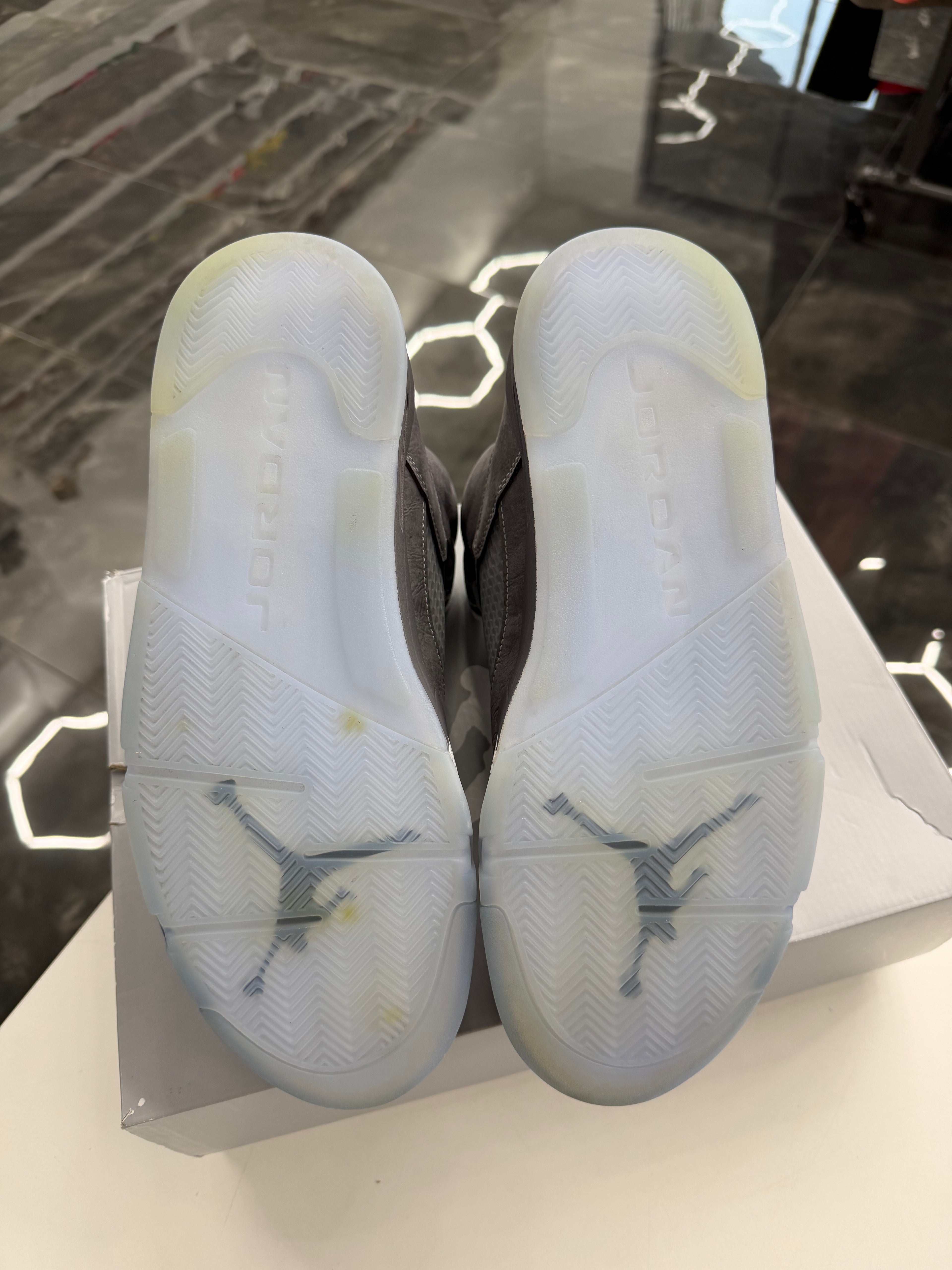 Jordan 5 Retro Wolf Grey (2026)