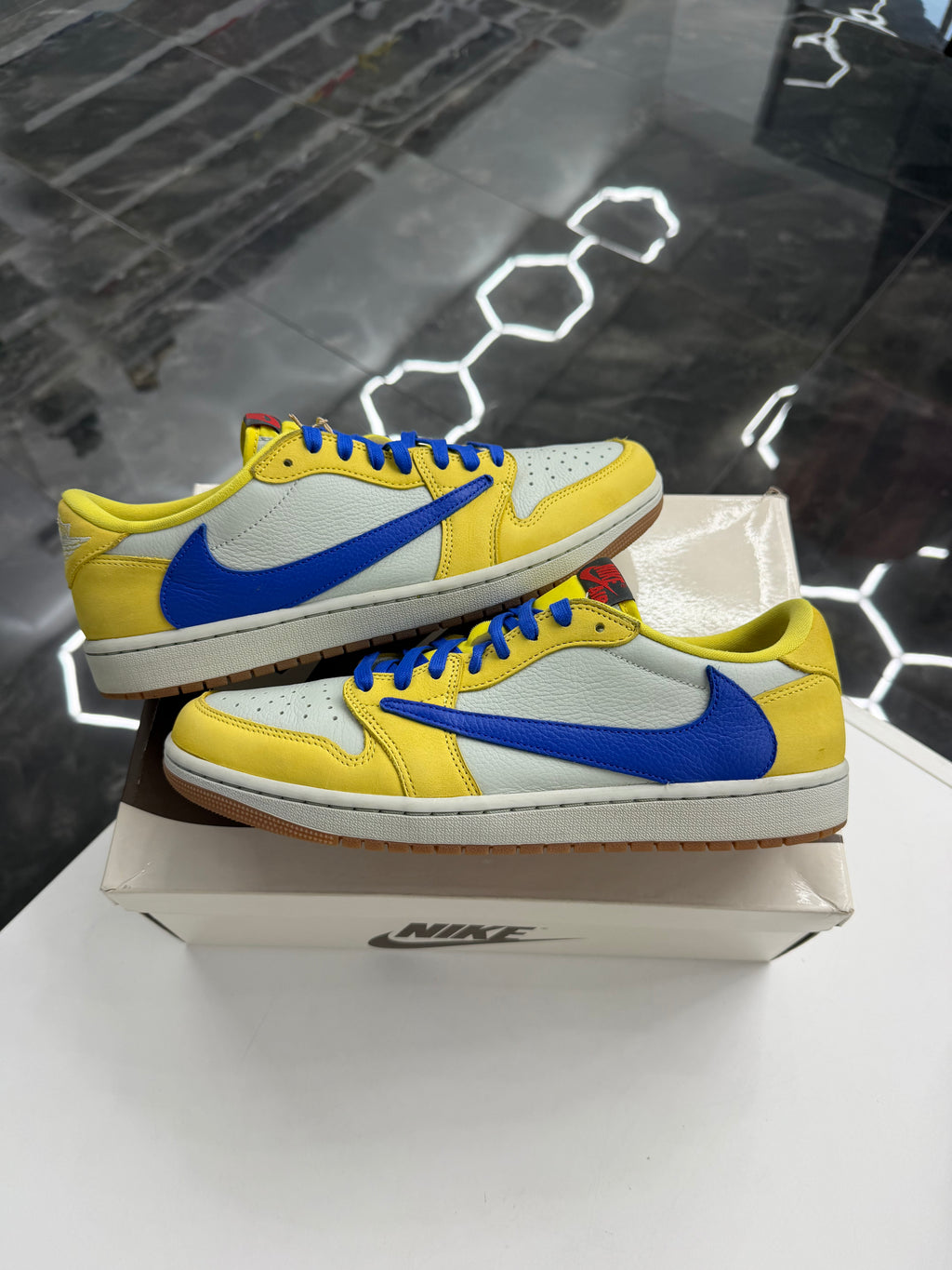 Jordan 1 Retro Low OG SP Travis Scott Canary (Women’s)