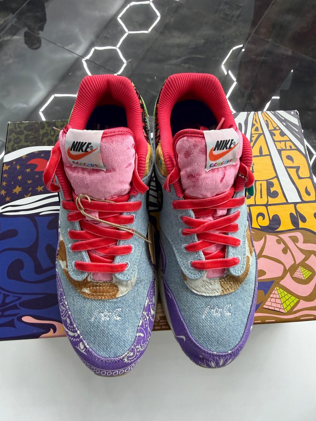 Nike Air Max 1 SP Concepts Far Out (Special Box)