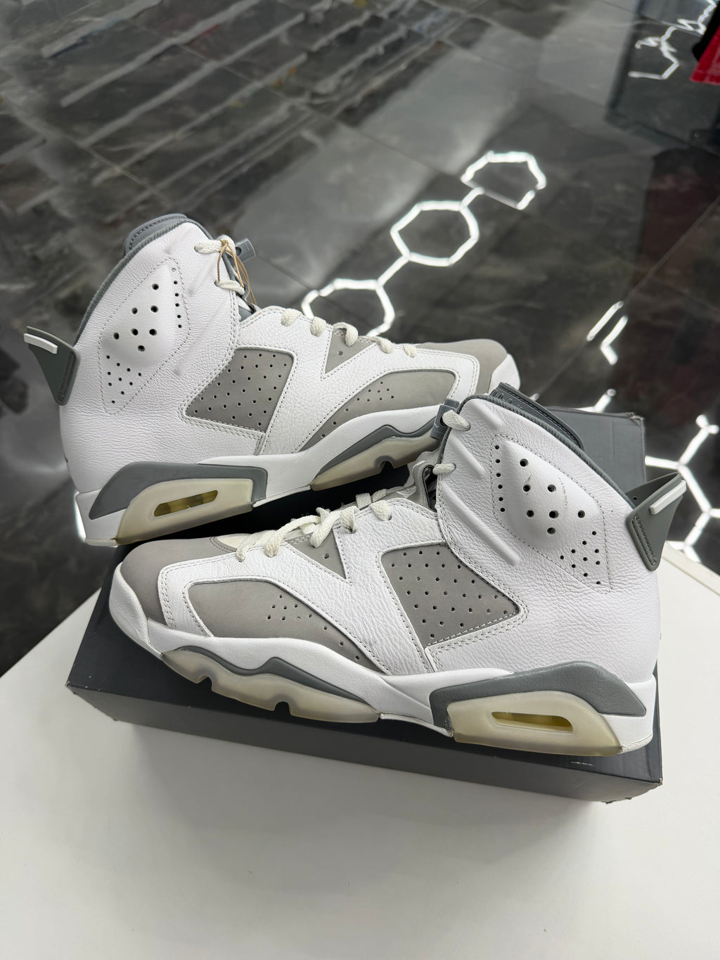 Jordan 6 Retro Cool Grey