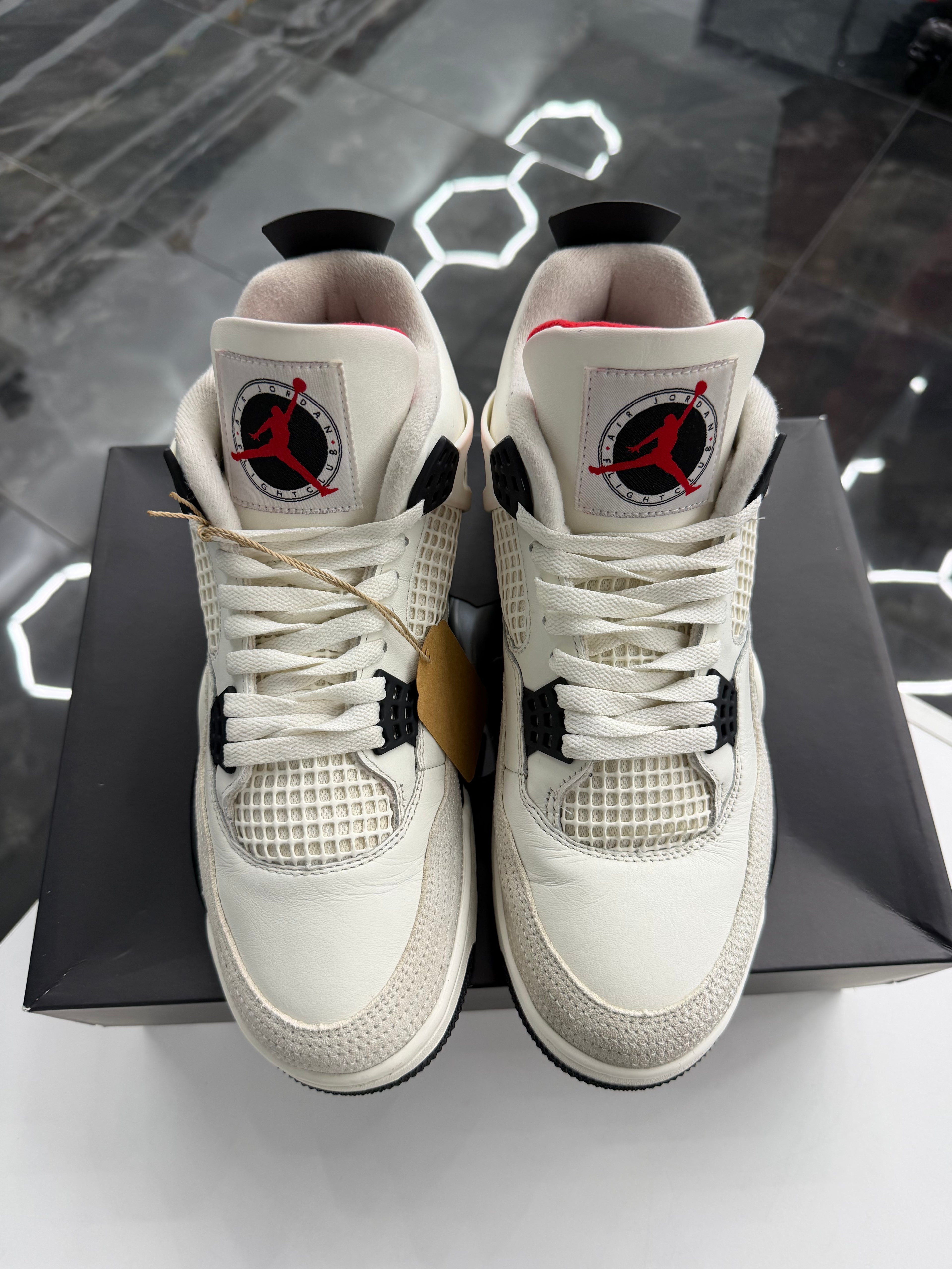 Jordan 4 Retro Flight Club